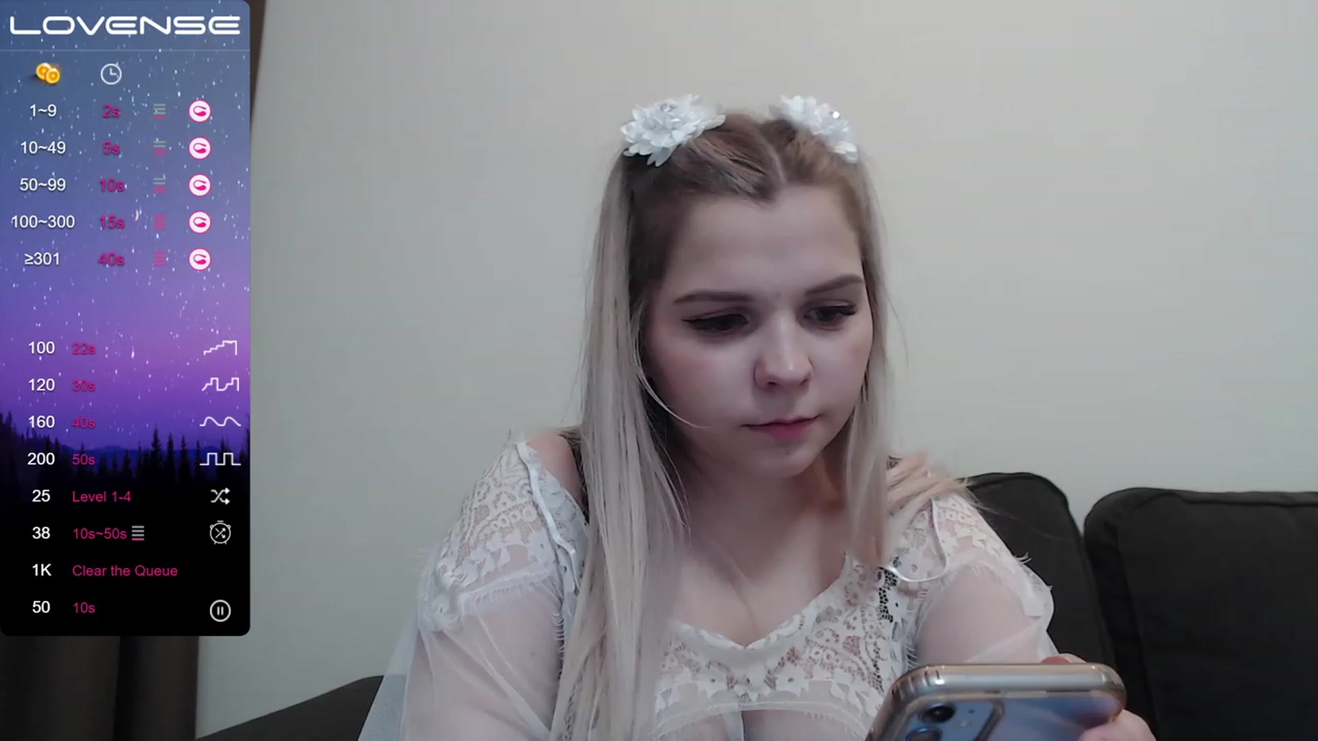 Gallery image thumbnail from PetiteAnny's myfreecams stream on, 05/21/2023, 16:23 image 1 of 20