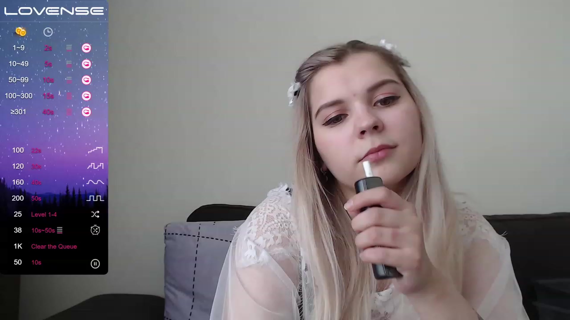 Gallery image thumbnail from PetiteAnny's myfreecams stream on, 05/22/2023, 04:15 image 14 of 20