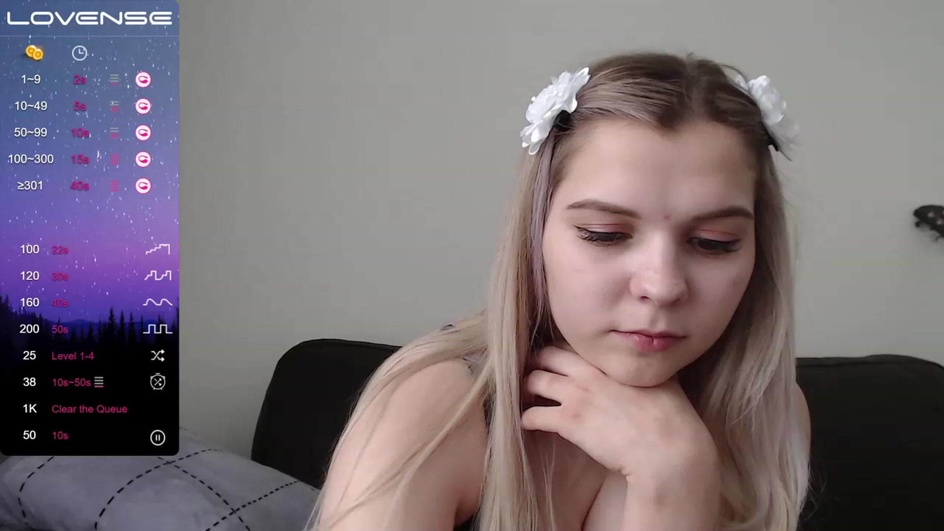 Gallery image thumbnail from PetiteAnny's myfreecams stream on, 05/22/2023, 07:00 image 13 of 20