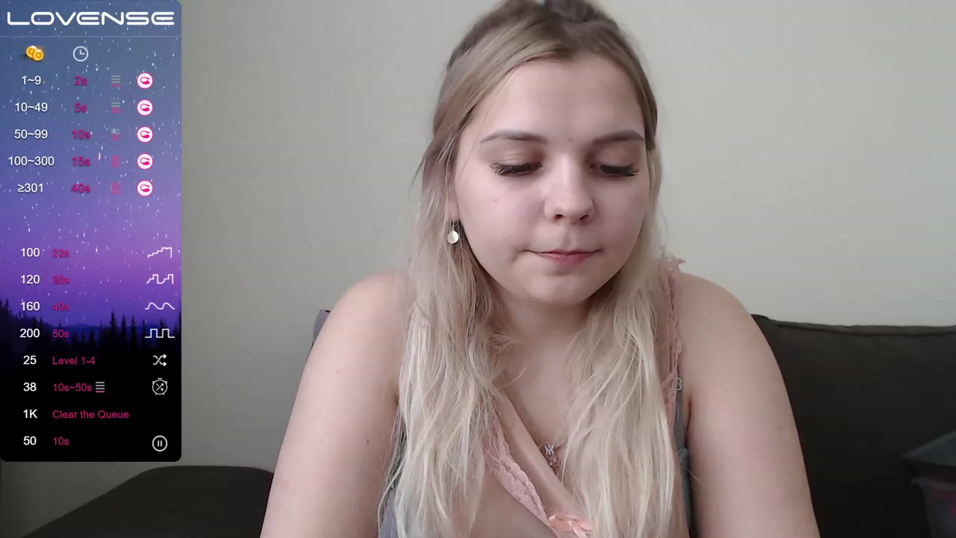 Gallery image thumbnail from PetiteAnny's myfreecams stream on, 06/02/2023, 07:45 image 2 of 20