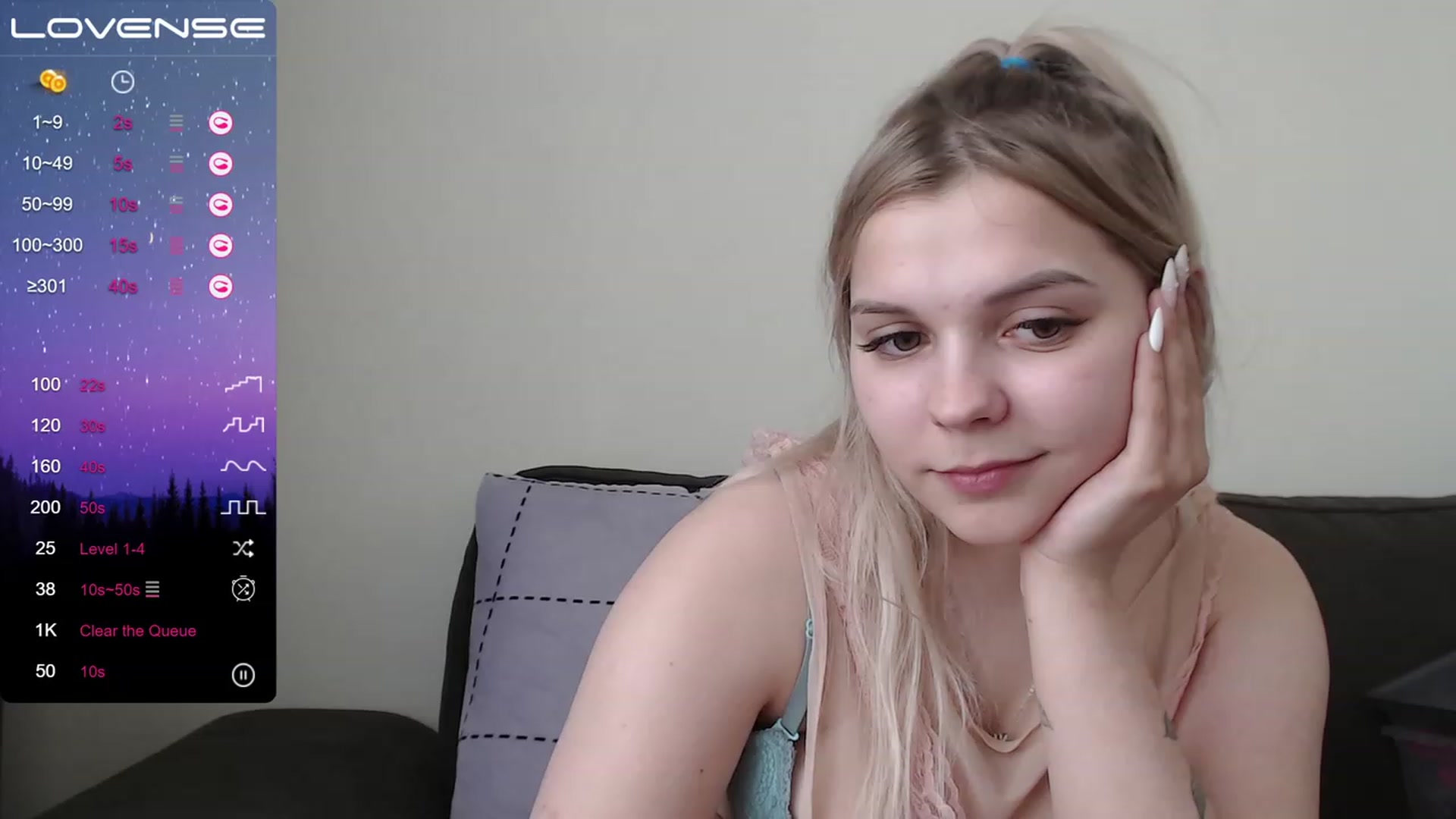 Gallery image thumbnail from PetiteAnny's myfreecams stream on, 06/02/2023, 07:45 image 9 of 20