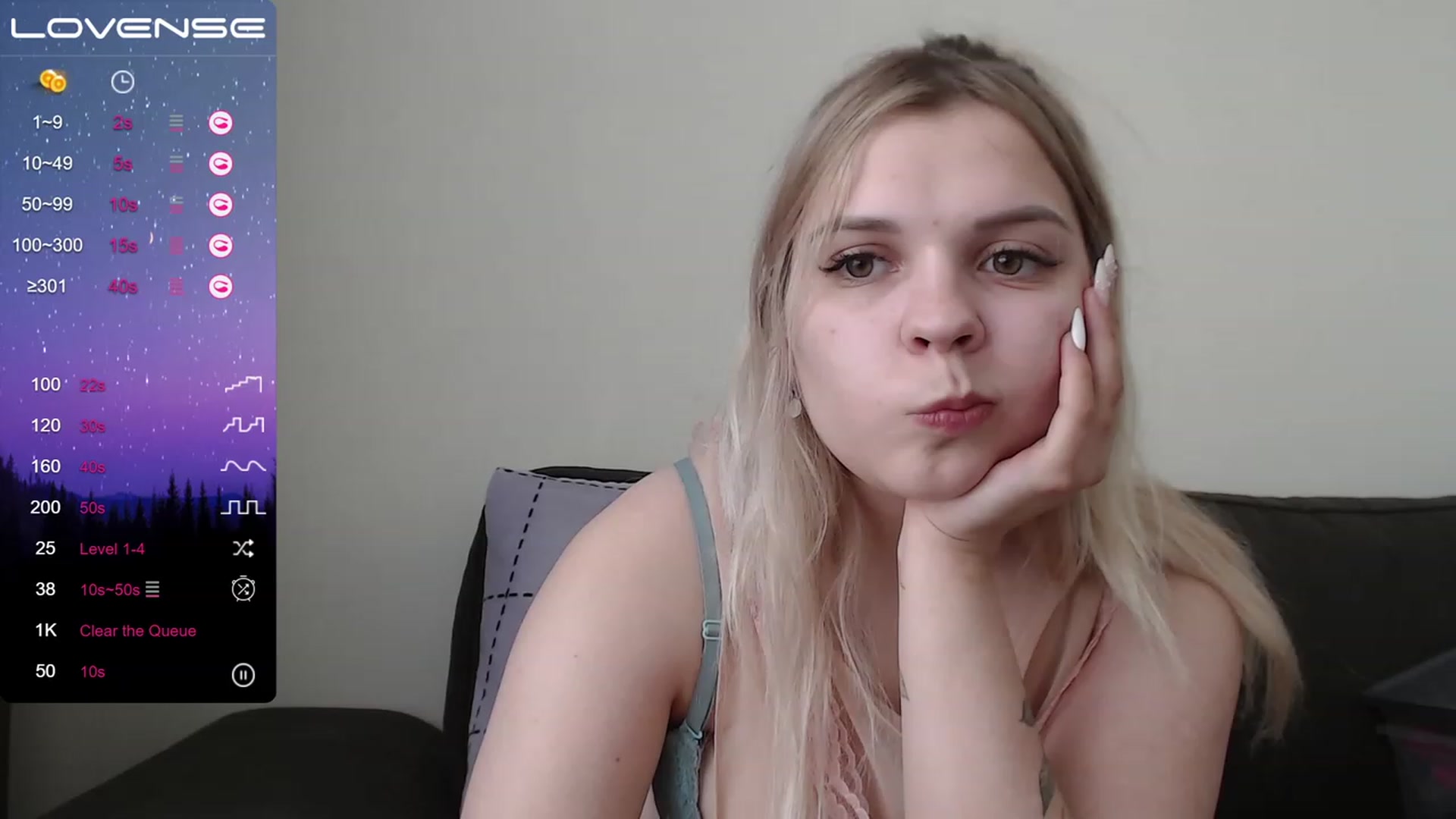 Gallery image thumbnail from PetiteAnny's myfreecams stream on, 06/02/2023, 07:45 image 18 of 20