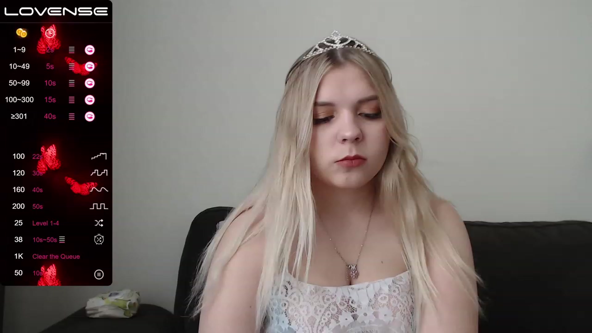 Gallery image thumbnail from PetiteAnny's myfreecams stream on, 06/08/2023, 04:25 image 18 of 20
