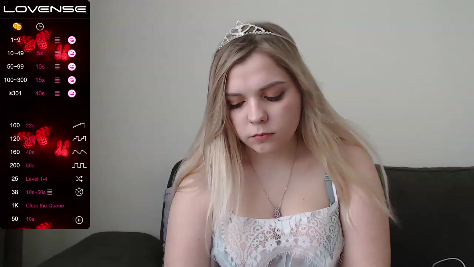 Gallery image thumbnail from PetiteAnny's myfreecams stream on, 06/08/2023, 07:28 image 14 of 20