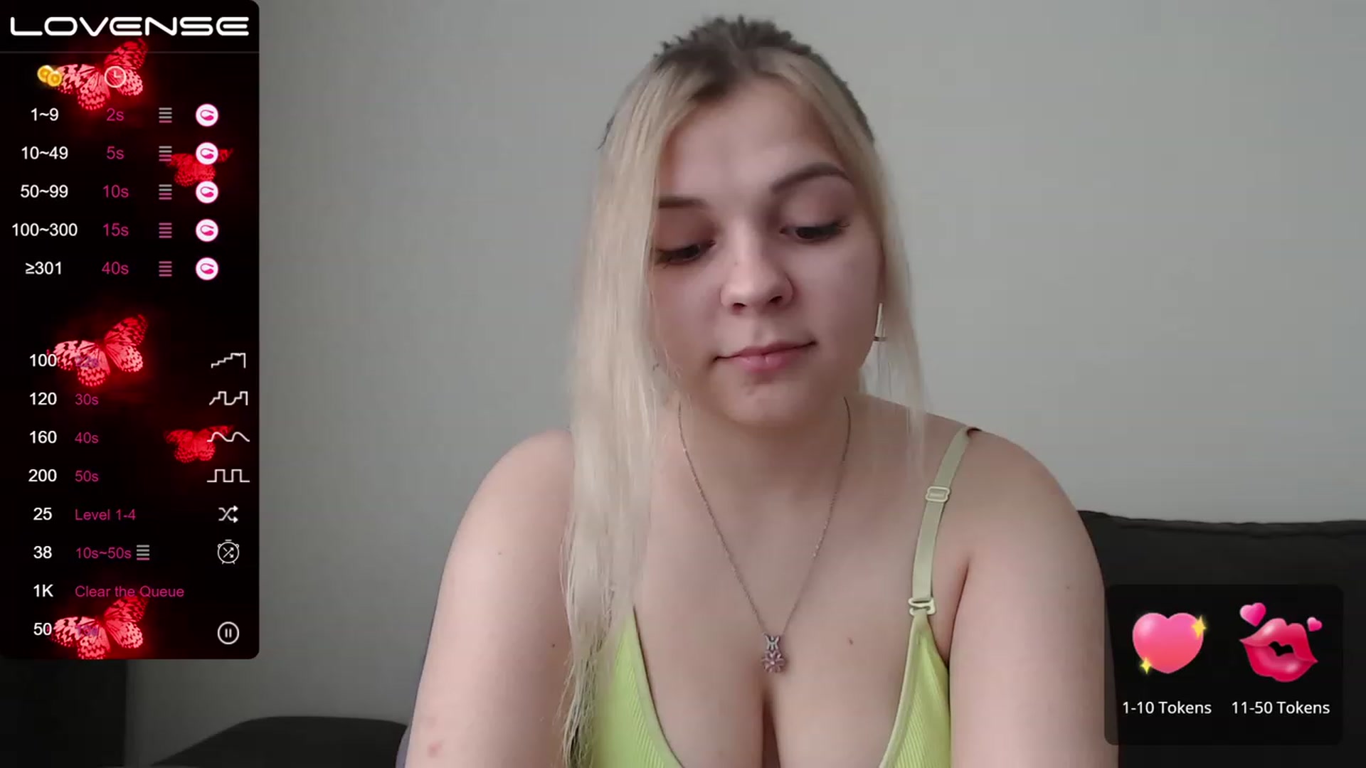 Gallery image thumbnail from PetiteAnny's myfreecams stream on, 06/13/2023, 03:42 image 3 of 20