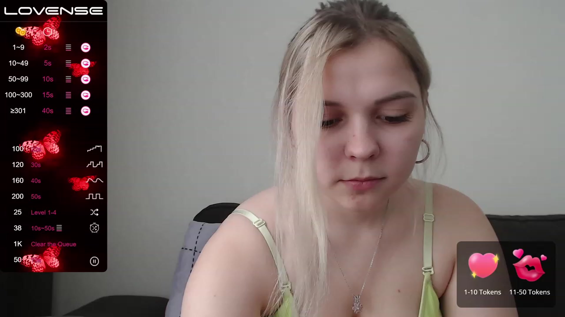 Gallery image thumbnail from PetiteAnny's myfreecams stream on, 06/13/2023, 03:42 image 9 of 20