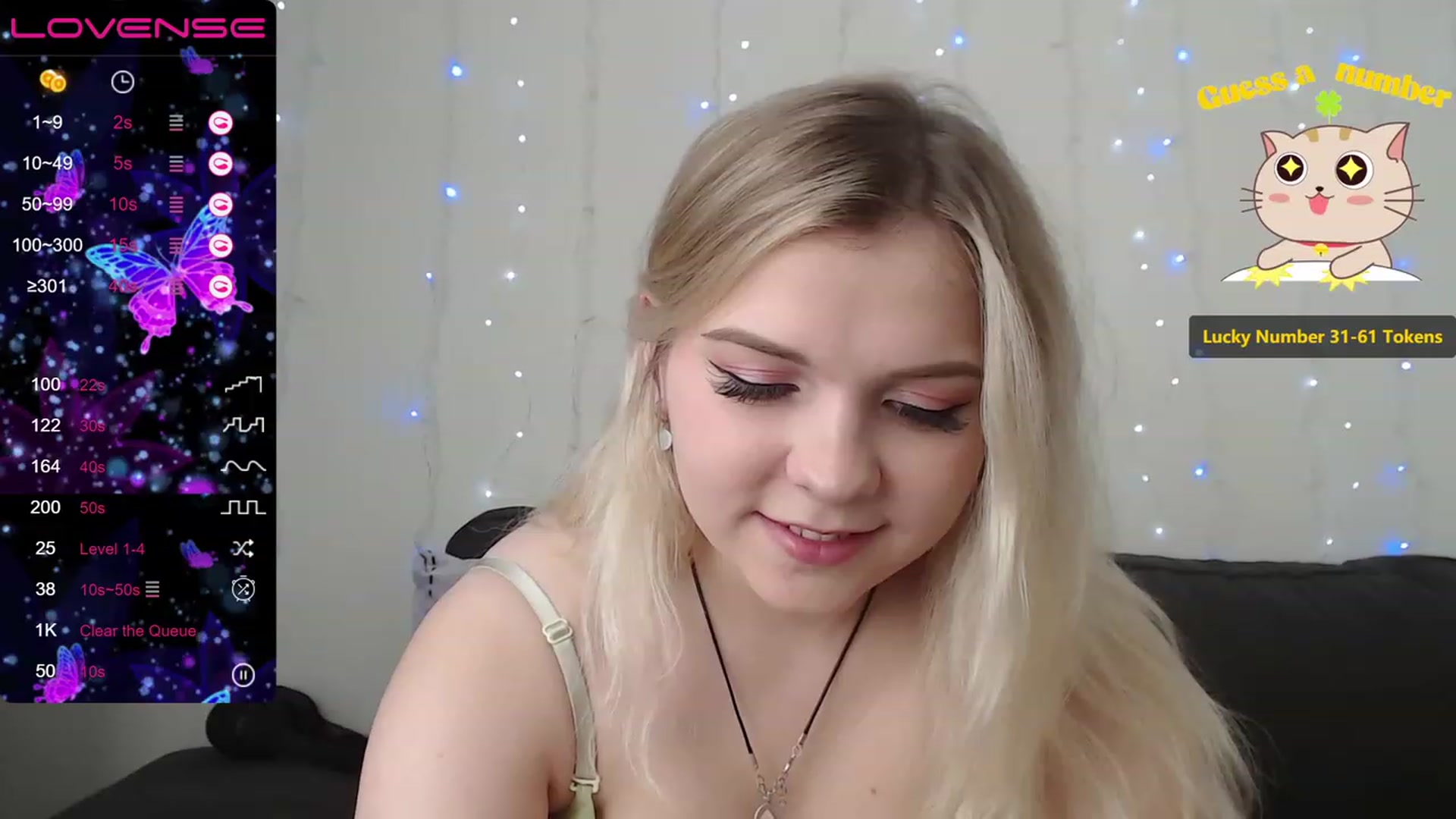 Gallery image thumbnail from PetiteAnny's myfreecams stream on, 07/06/2023, 03:43 image 17 of 20