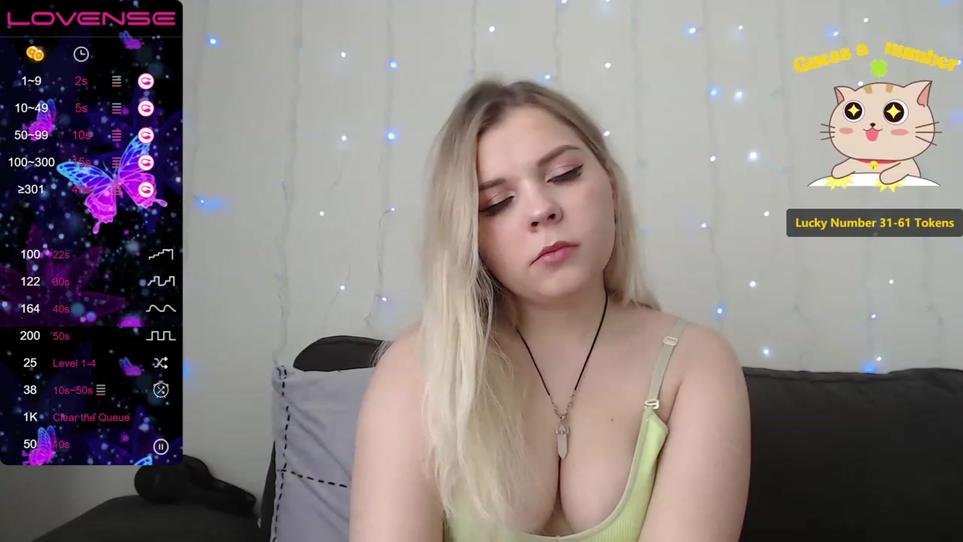 Gallery image thumbnail from PetiteAnny's myfreecams stream on, 07/06/2023, 03:43 image 9 of 20
