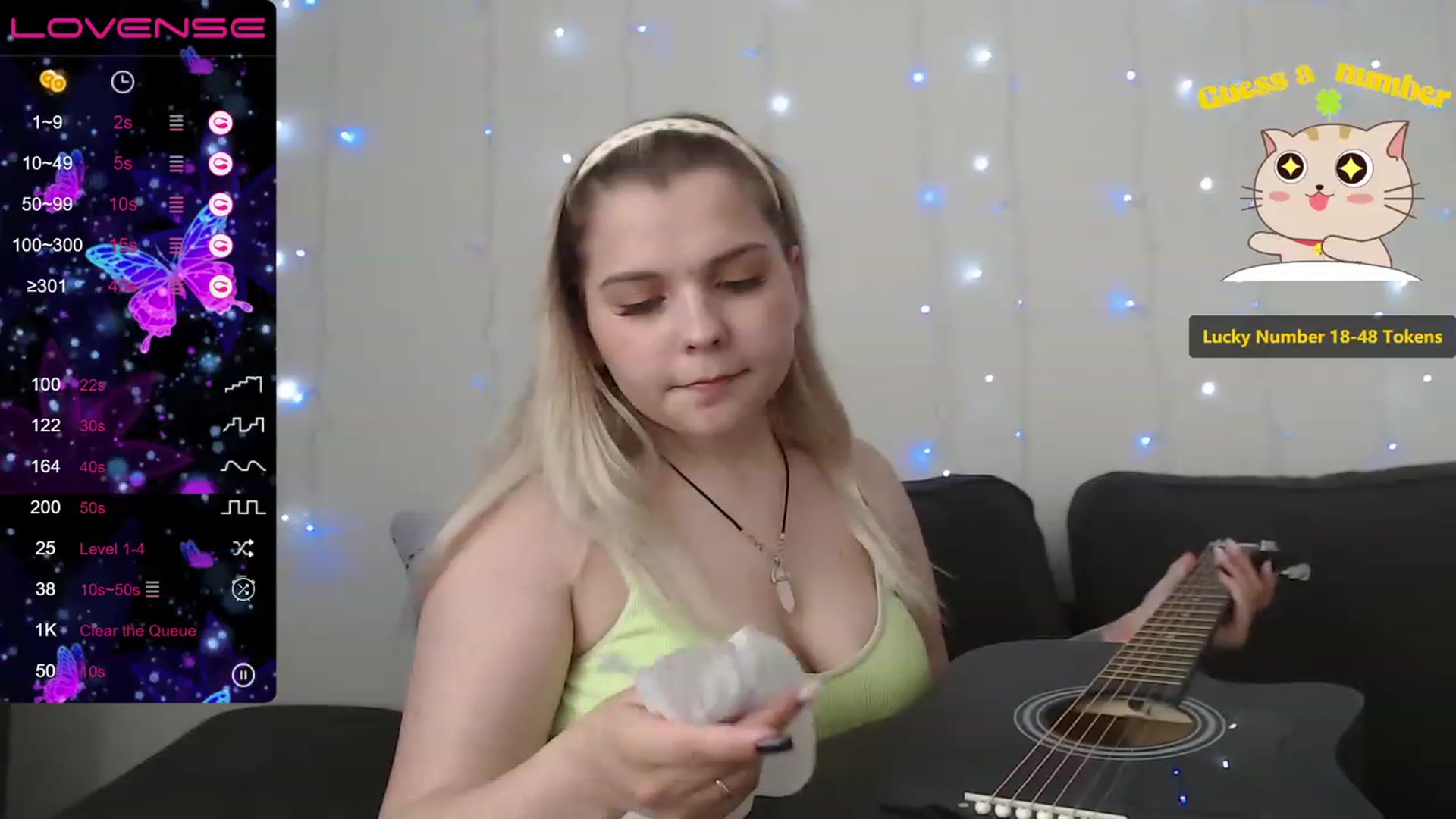Gallery image thumbnail from PetiteAnny's myfreecams stream on, 07/13/2023, 07:20 image 18 of 20