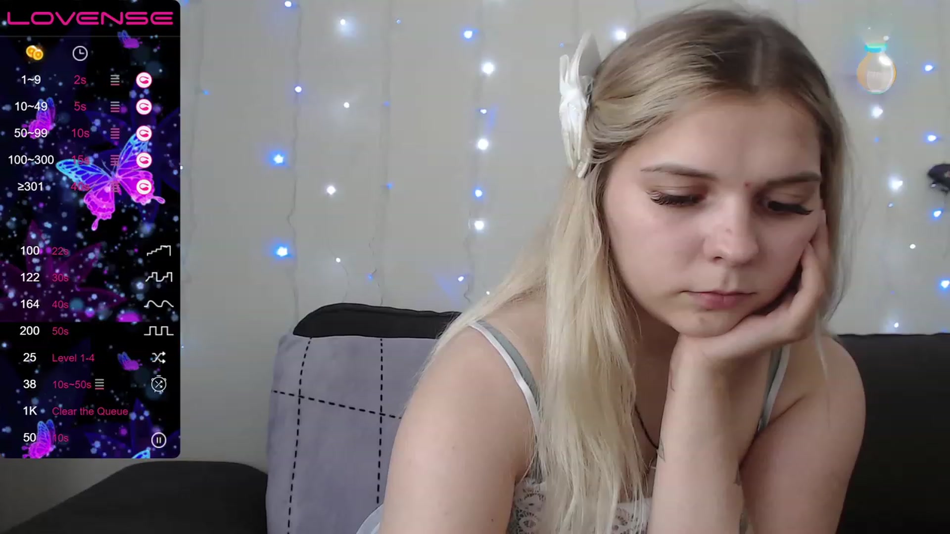 Gallery image thumbnail from PetiteAnny's myfreecams stream on, 07/14/2023, 10:42 image 10 of 20