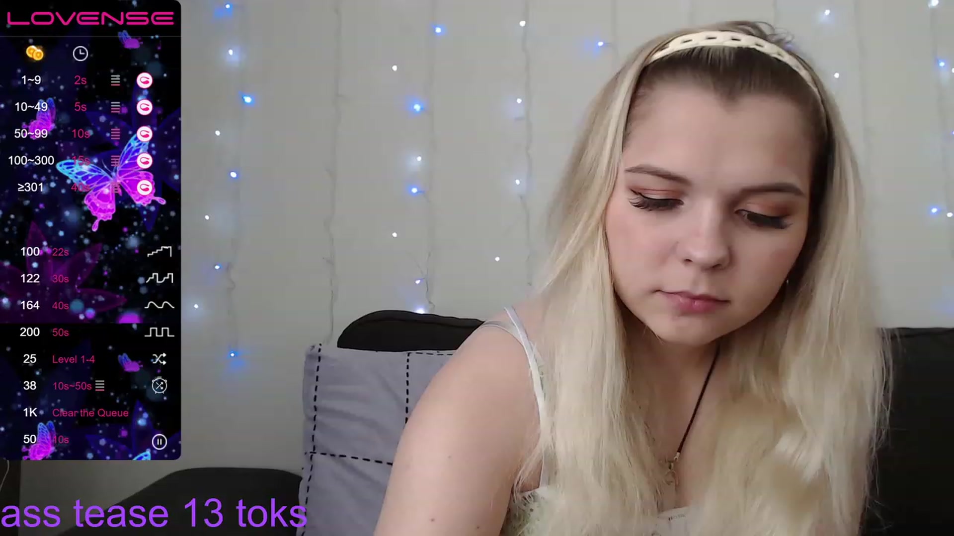 Gallery image thumbnail from PetiteAnny's myfreecams stream on, 07/18/2023, 04:45 image 1 of 20