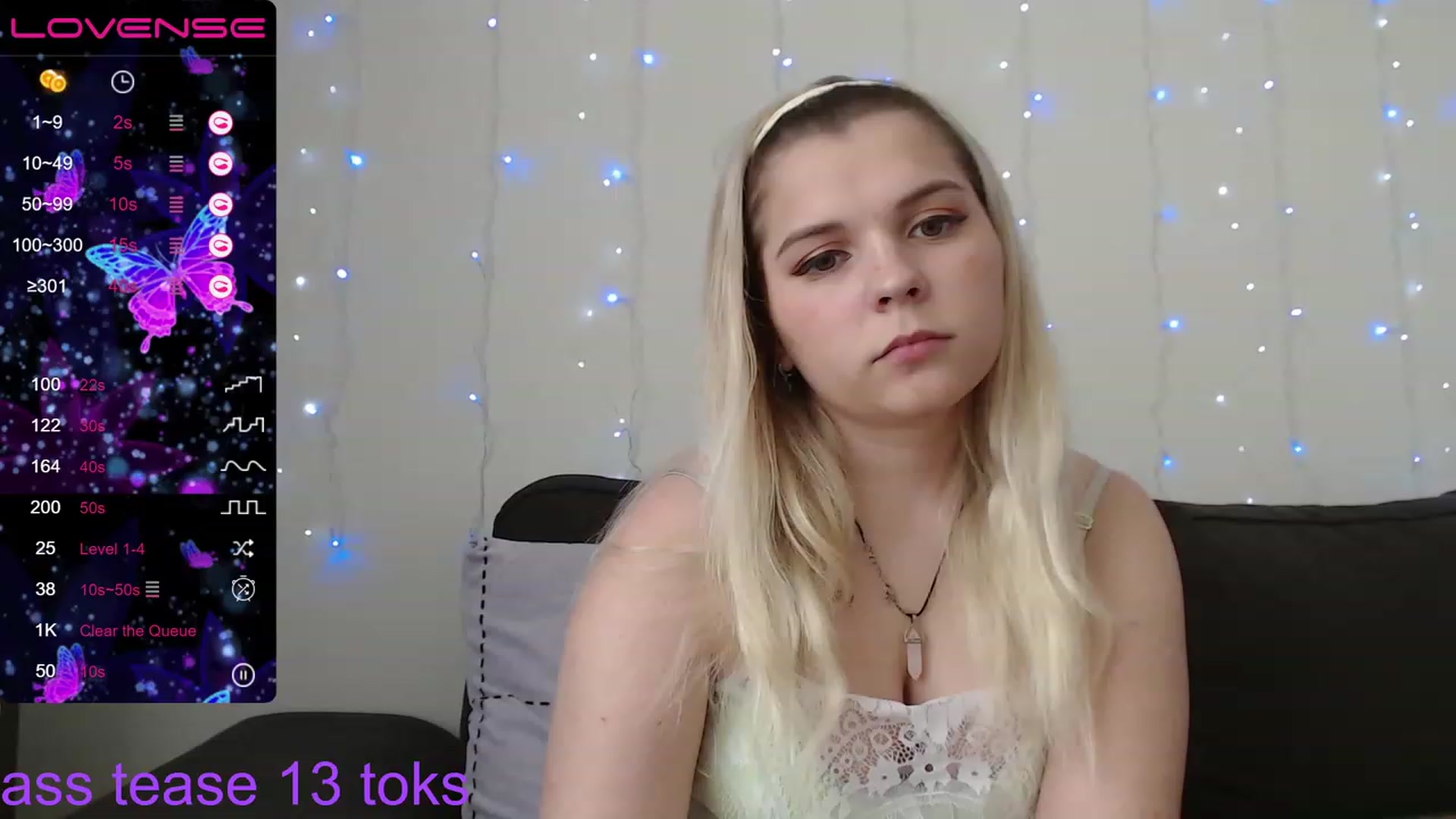 Gallery image thumbnail from PetiteAnny's myfreecams stream on, 07/18/2023, 06:17 image 1 of 20