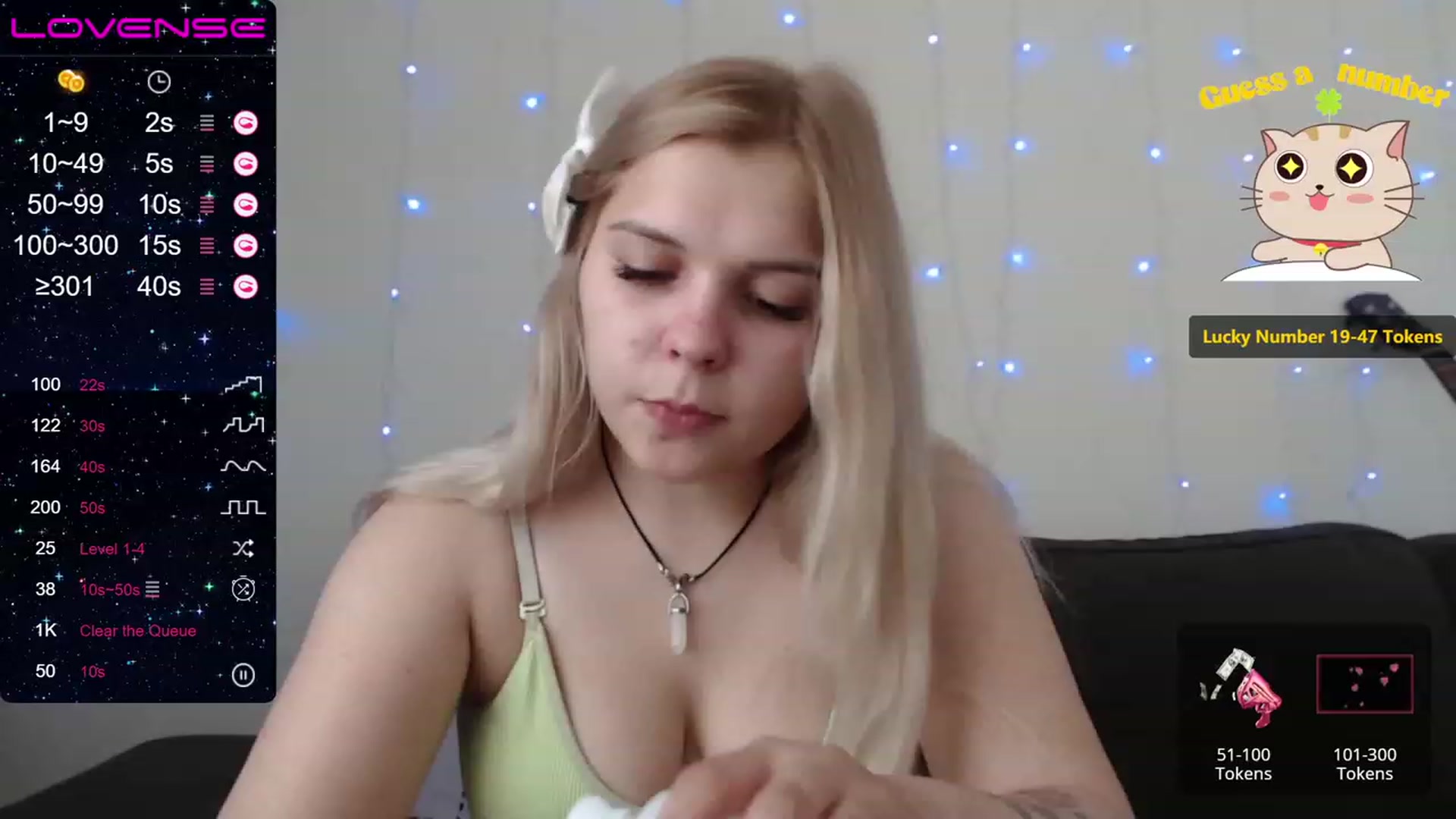 Gallery image thumbnail from PetiteAnny's myfreecams stream on, 07/23/2023, 11:07 image 3 of 20