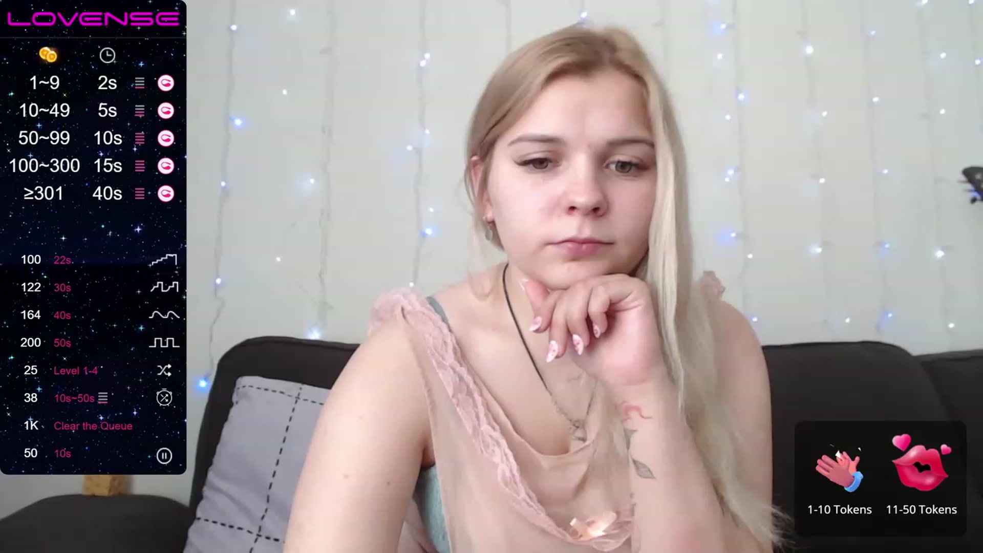Gallery image thumbnail from PetiteAnny's myfreecams stream on, 07/27/2023, 03:51 image 1 of 20