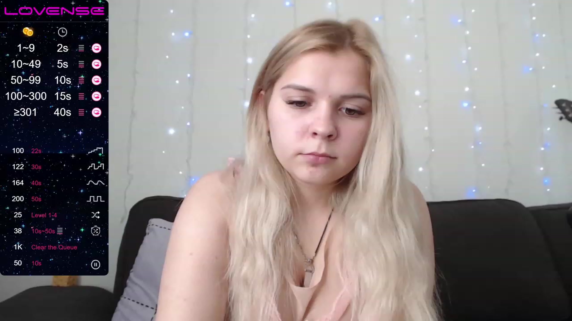 Gallery image thumbnail from PetiteAnny's myfreecams stream on, 07/27/2023, 04:23 image 12 of 20