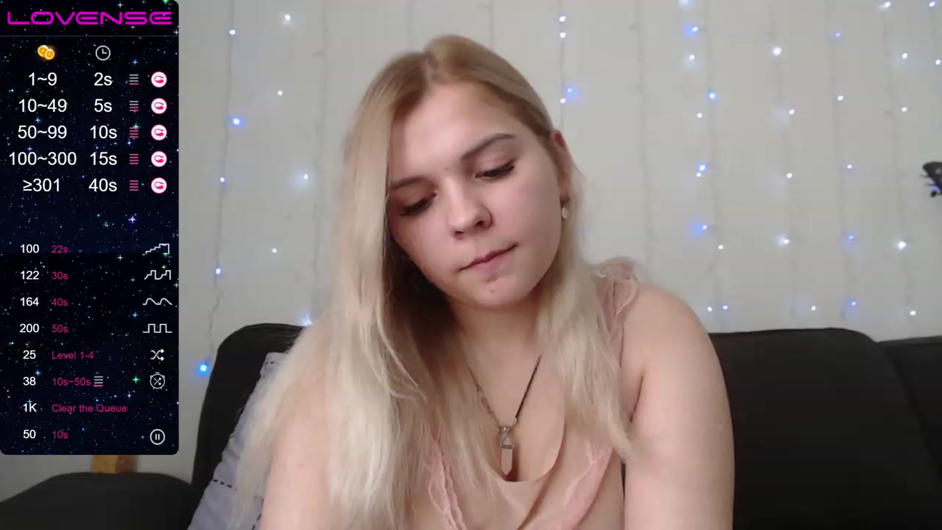 Gallery image thumbnail from PetiteAnny's myfreecams stream on, 07/27/2023, 04:23 image 1 of 20