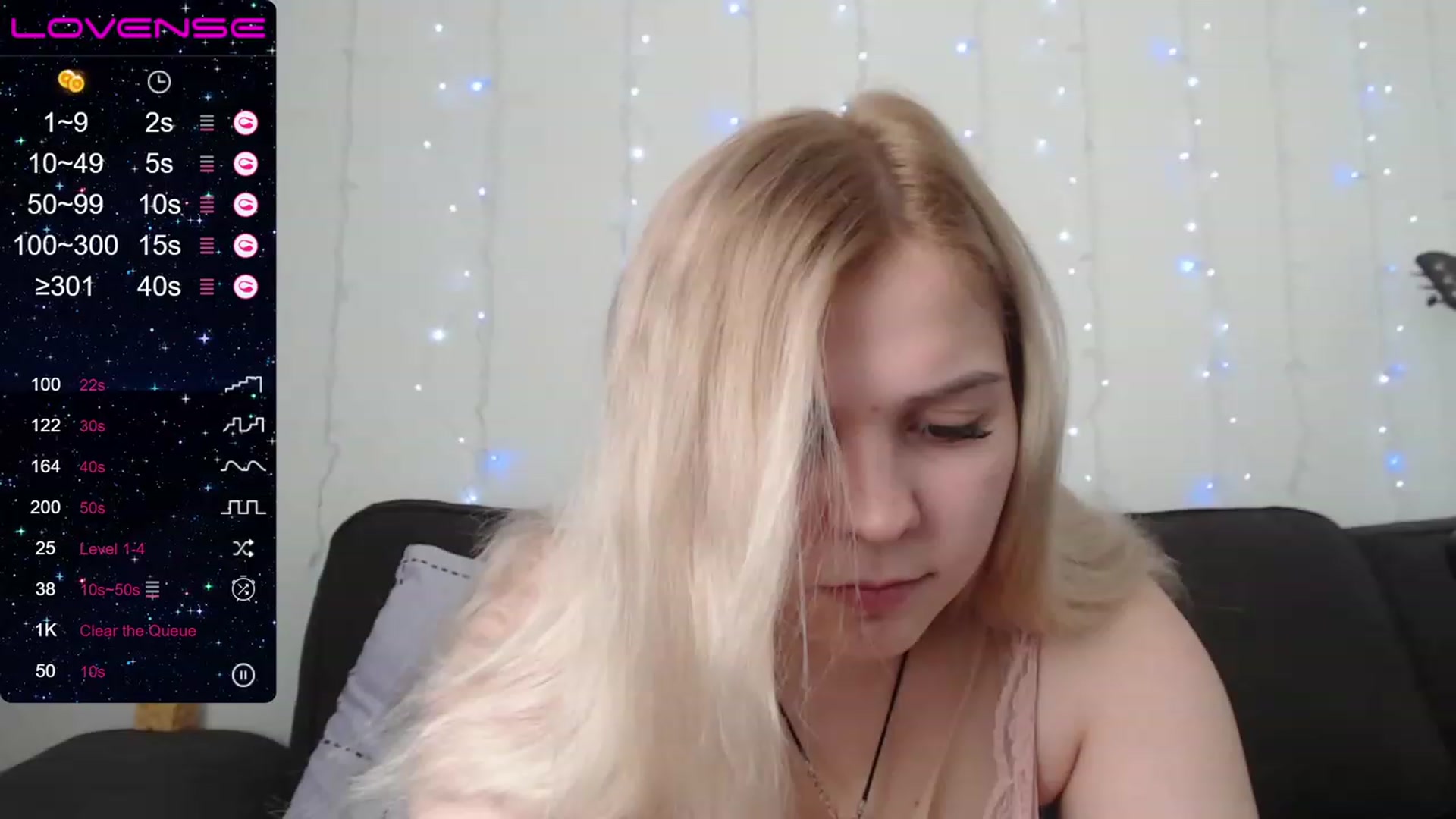 Gallery image thumbnail from PetiteAnny's myfreecams stream on, 07/27/2023, 04:23 image 7 of 20