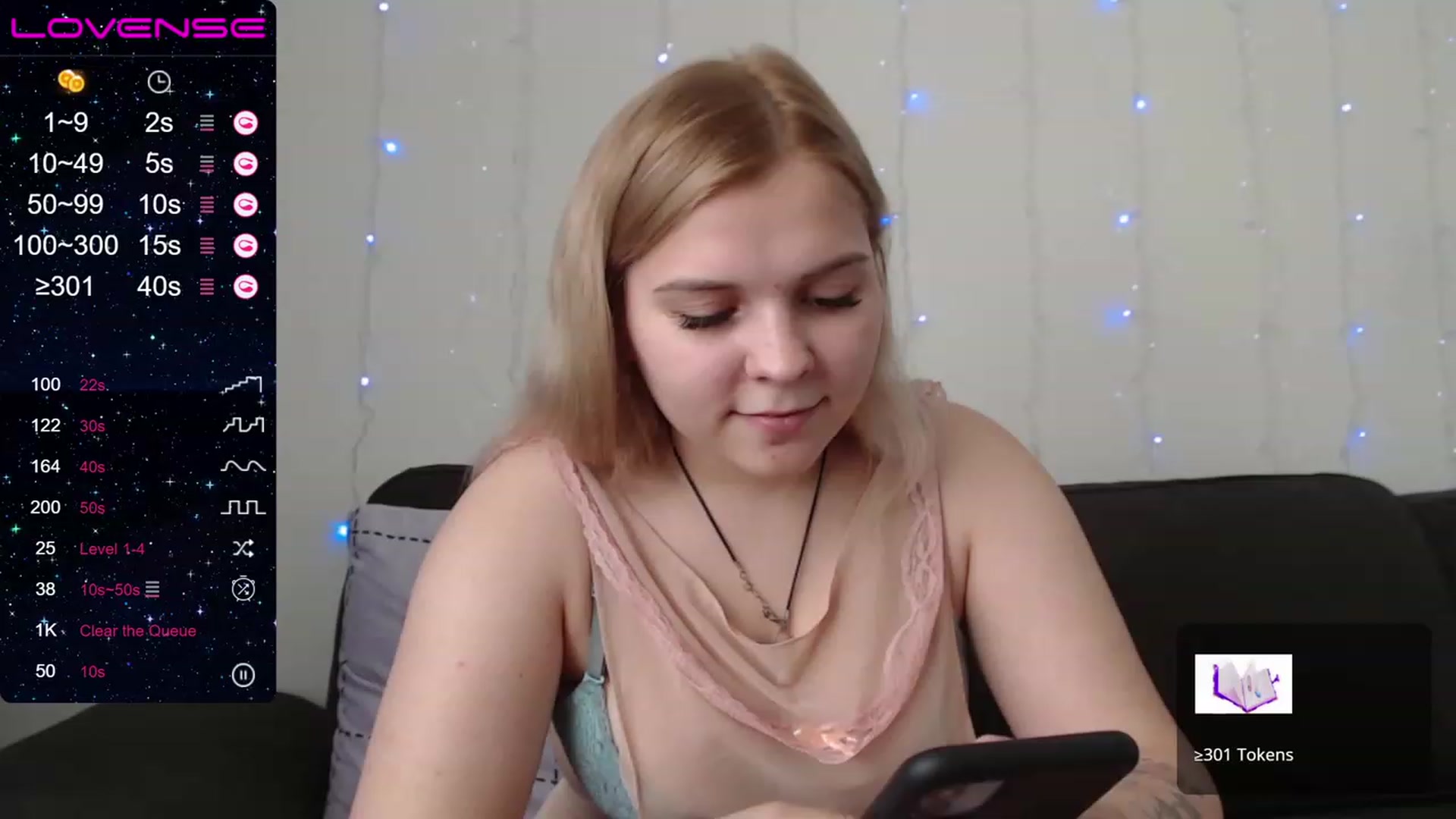 Gallery image thumbnail from PetiteAnny's myfreecams stream on, 07/27/2023, 05:09 image 11 of 20