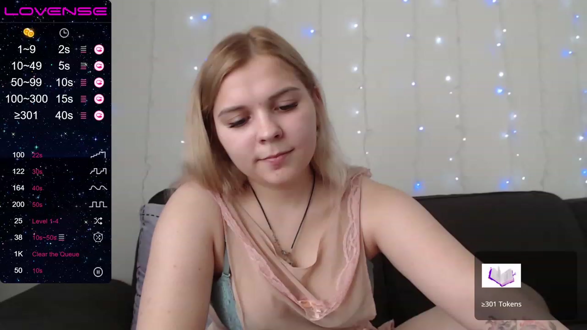 Gallery image thumbnail from PetiteAnny's myfreecams stream on, 07/27/2023, 05:09 image 10 of 20