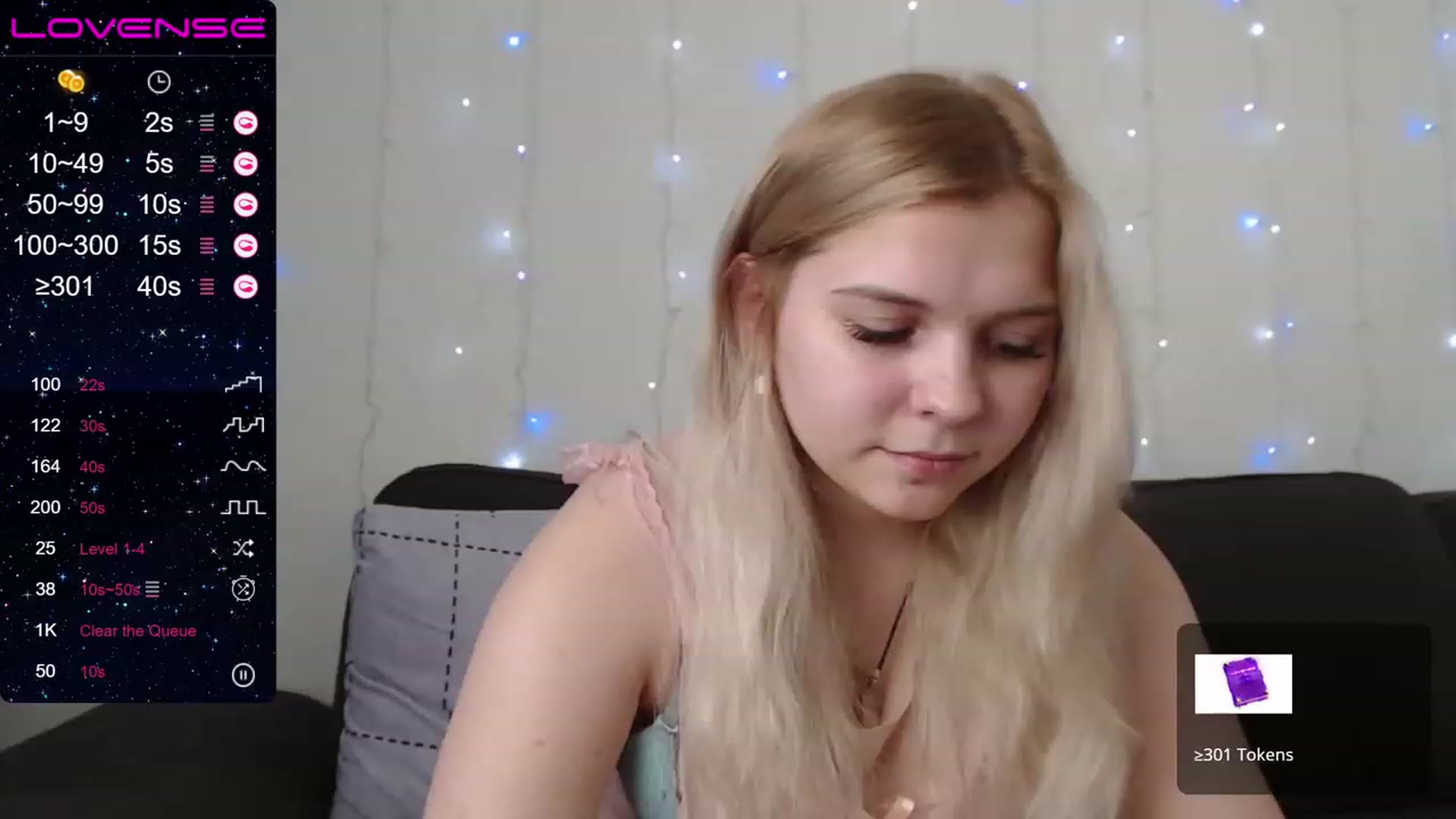 Gallery image thumbnail from PetiteAnny's myfreecams stream on, 07/27/2023, 05:09 image 6 of 20