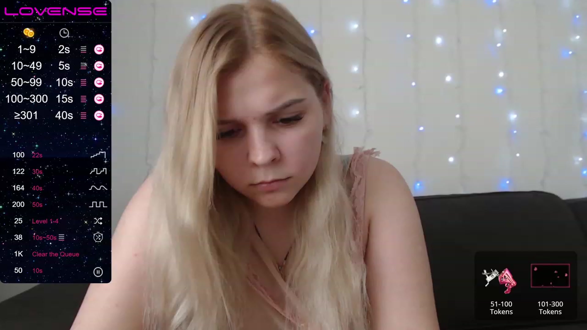 Gallery image thumbnail from PetiteAnny's myfreecams stream on, 07/27/2023, 05:58 image 1 of 20