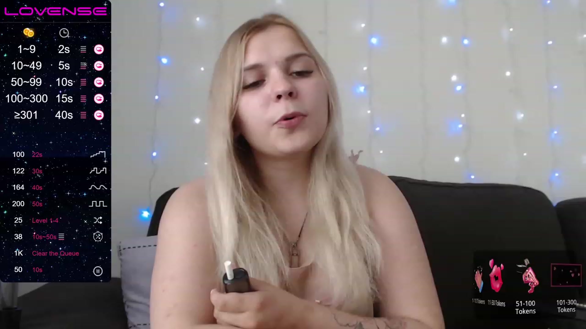 Gallery image thumbnail from PetiteAnny's myfreecams stream on, 07/27/2023, 10:30 image 16 of 20