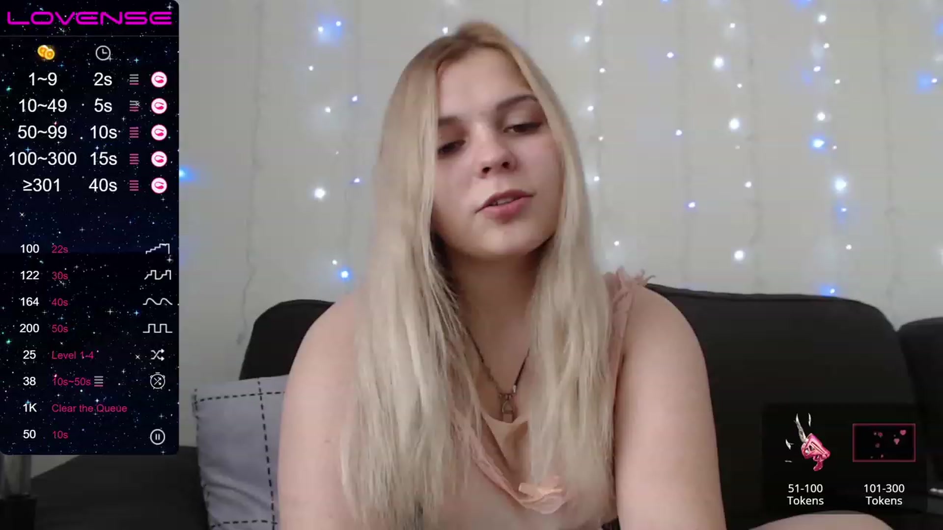 Gallery image thumbnail from PetiteAnny's myfreecams stream on, 07/27/2023, 10:30 image 12 of 20