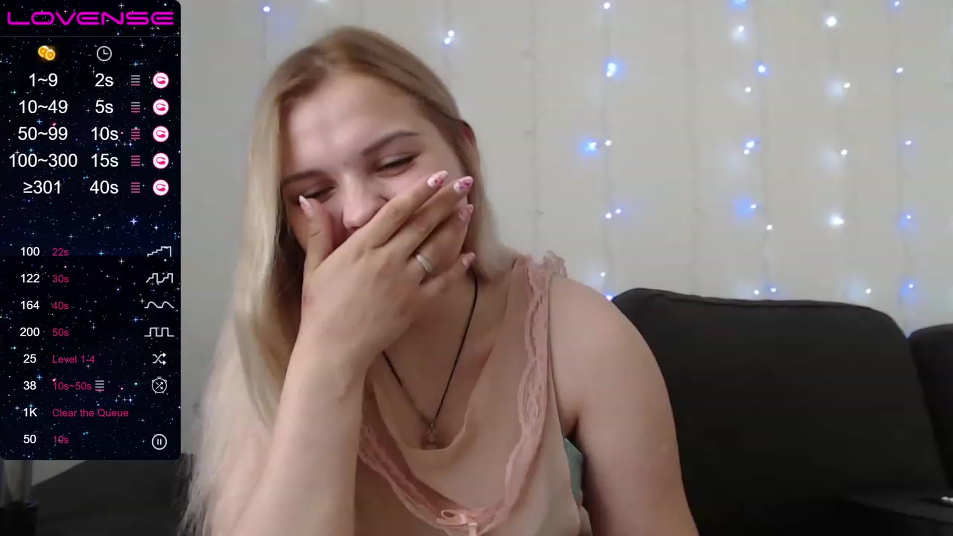Gallery image thumbnail from PetiteAnny's myfreecams stream on, 07/27/2023, 10:30 image 9 of 20