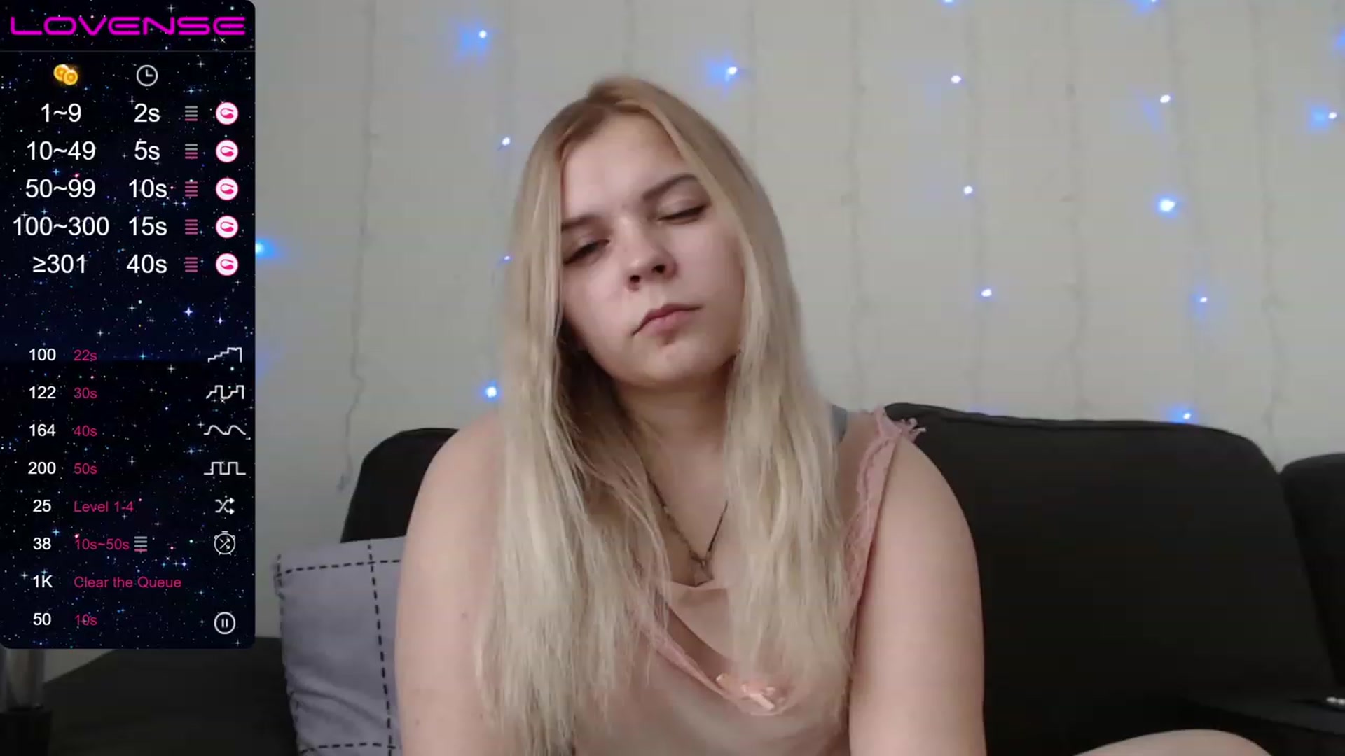 Gallery image thumbnail from PetiteAnny's myfreecams stream on, 07/27/2023, 10:30 image 13 of 20