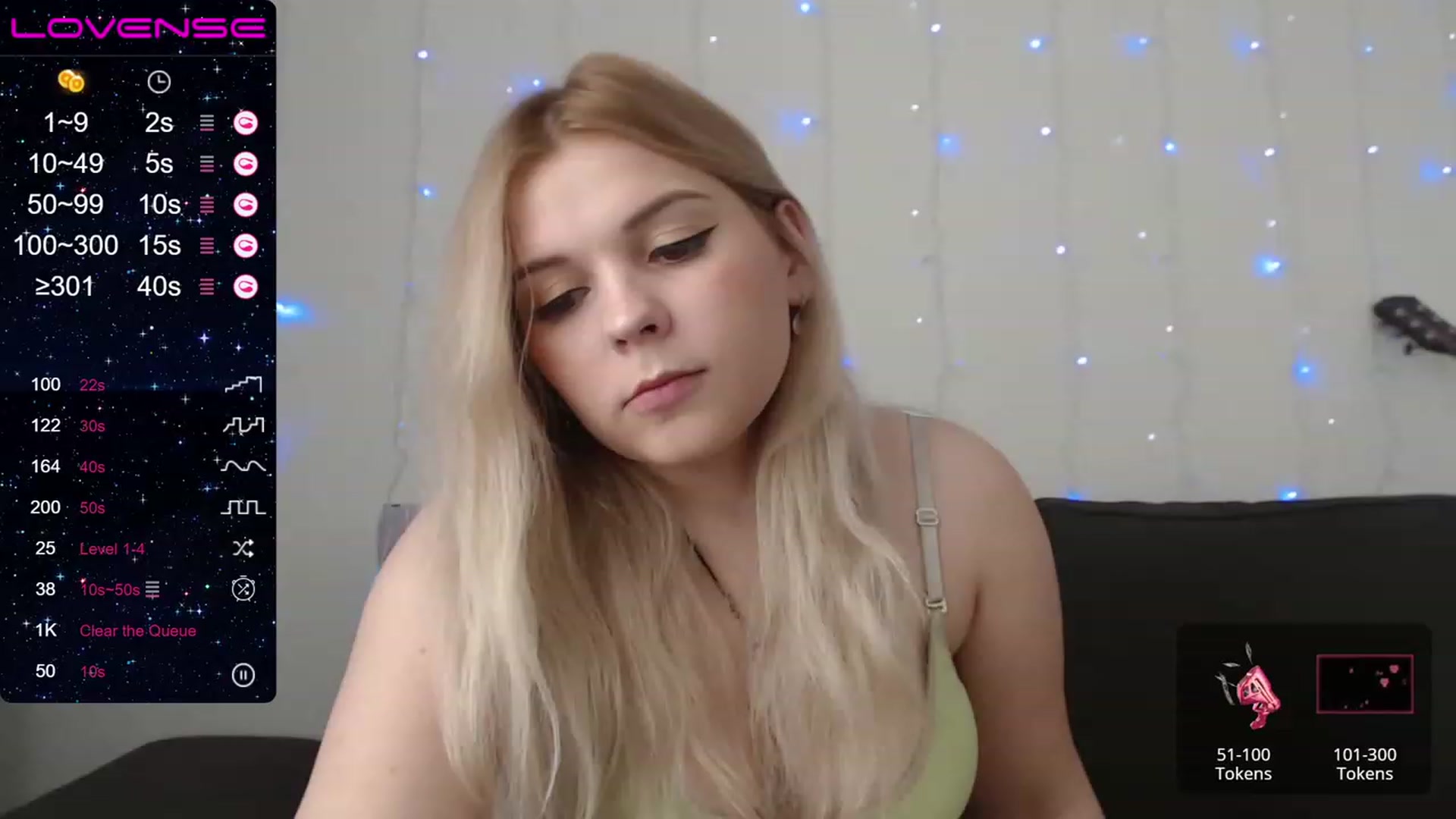 Gallery image thumbnail from PetiteAnny's myfreecams stream on, 07/28/2023, 04:14 image 16 of 20