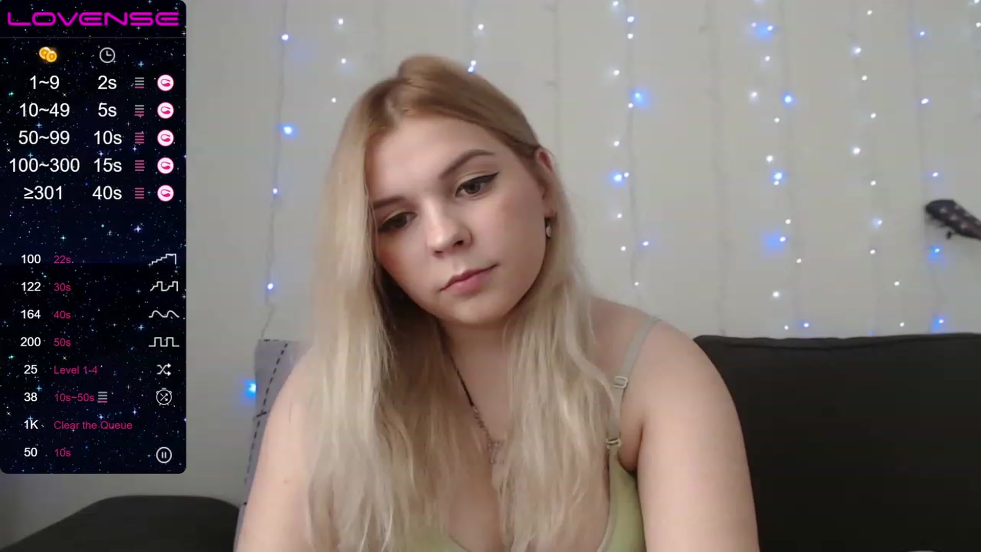 Gallery image thumbnail from PetiteAnny's myfreecams stream on, 07/28/2023, 04:14 image 18 of 20