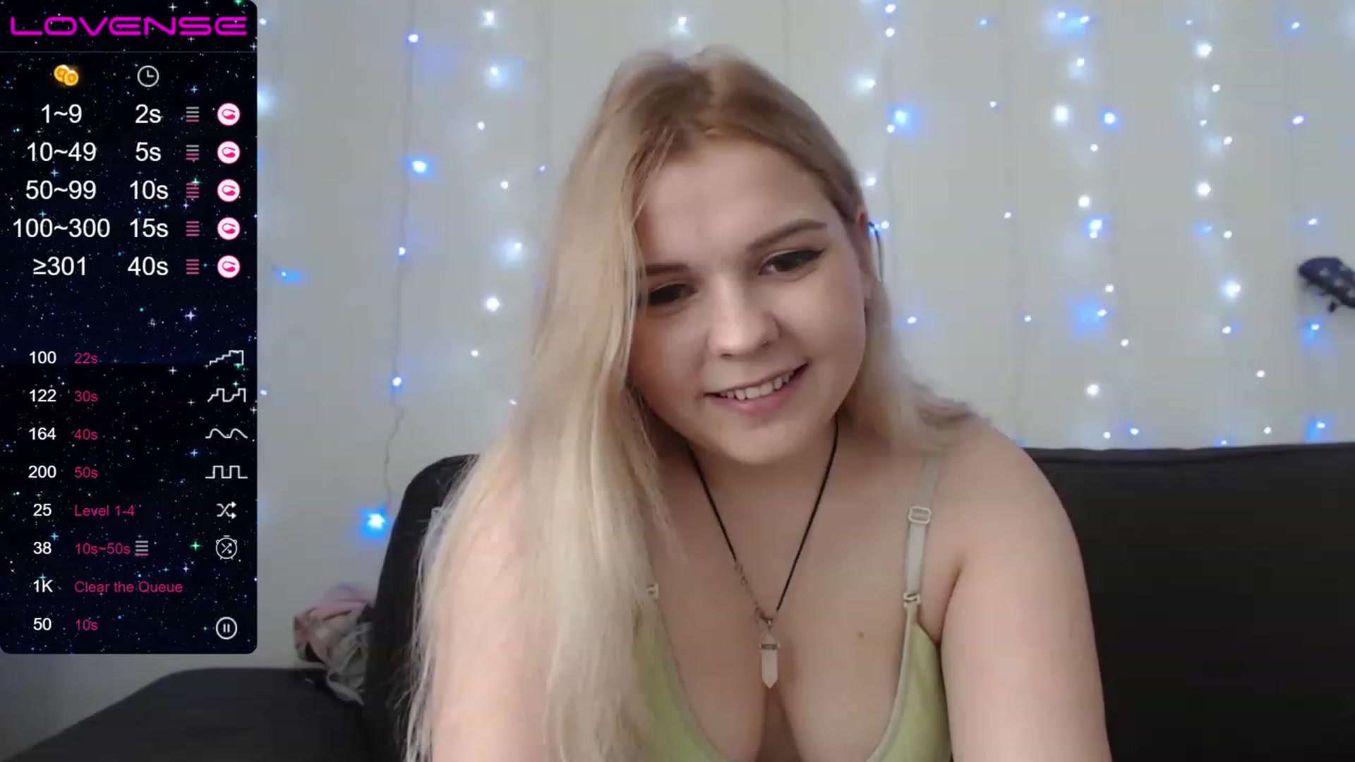 Gallery image thumbnail from PetiteAnny's myfreecams stream on, 07/28/2023, 06:16 image 13 of 20
