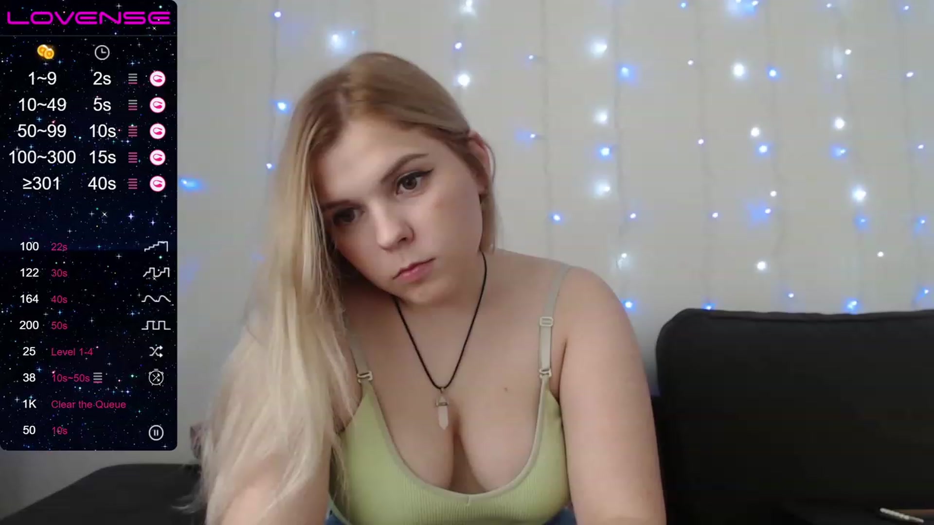 Gallery image thumbnail from PetiteAnny's myfreecams stream on, 07/28/2023, 07:53 image 8 of 20