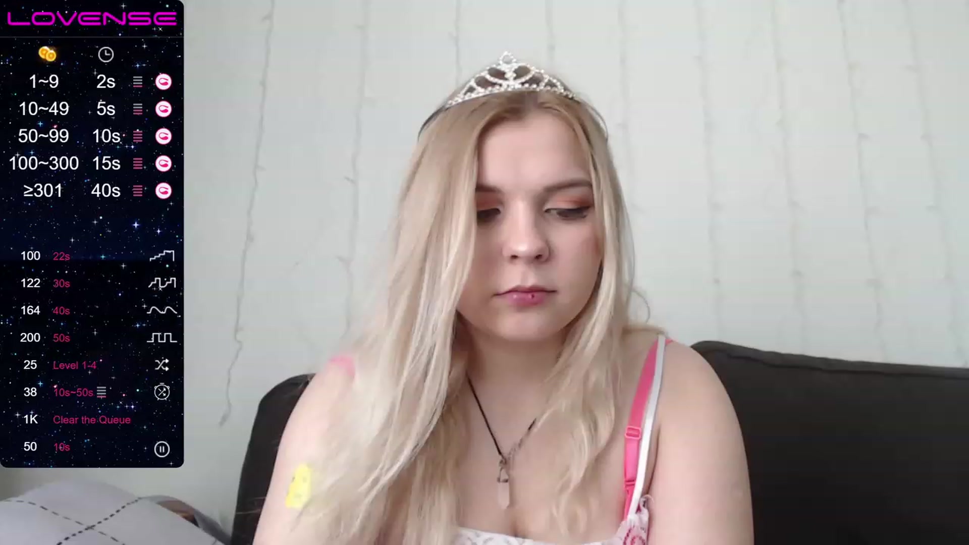 Gallery image thumbnail from PetiteAnny's myfreecams stream on, 08/05/2023, 03:45 image 1 of 20