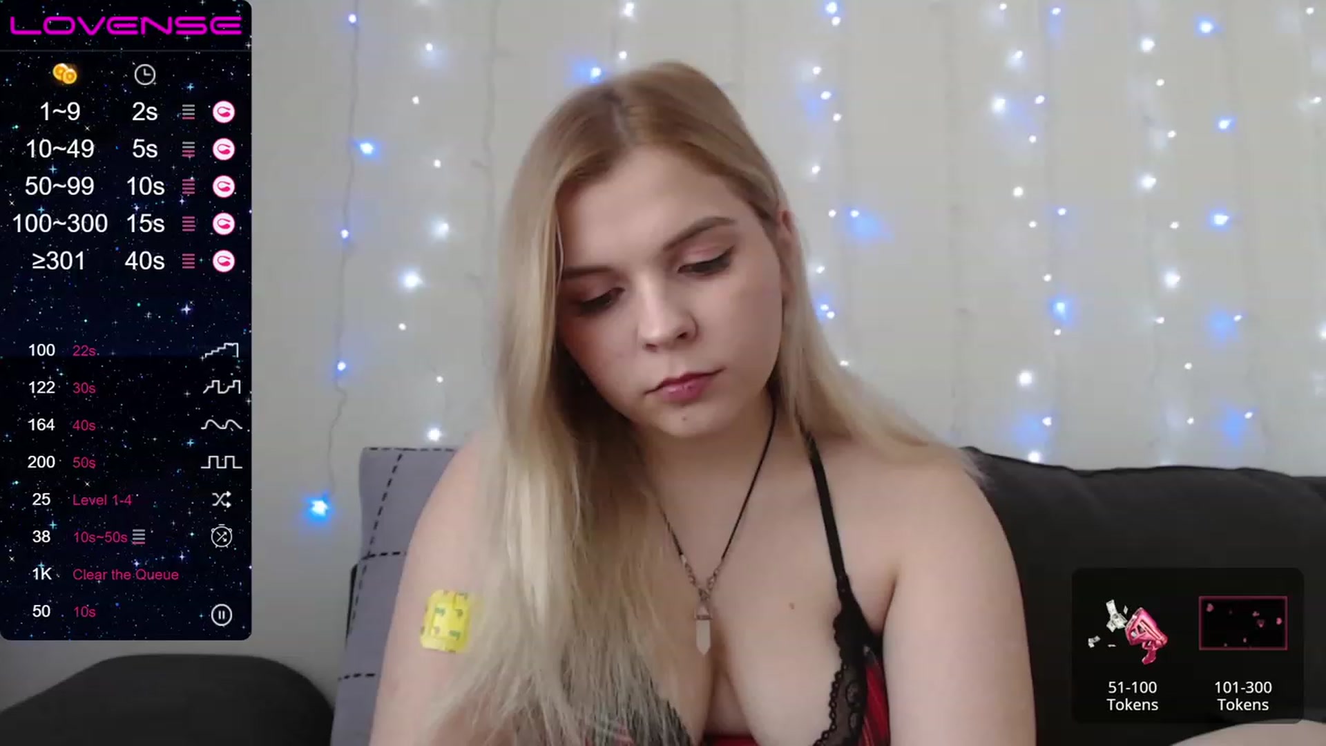 Gallery image thumbnail from PetiteAnny's myfreecams stream on, 08/06/2023, 11:32 image 11 of 20