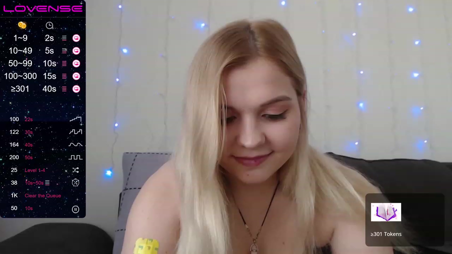 Gallery image thumbnail from PetiteAnny's myfreecams stream on, 08/06/2023, 11:32 image 19 of 20