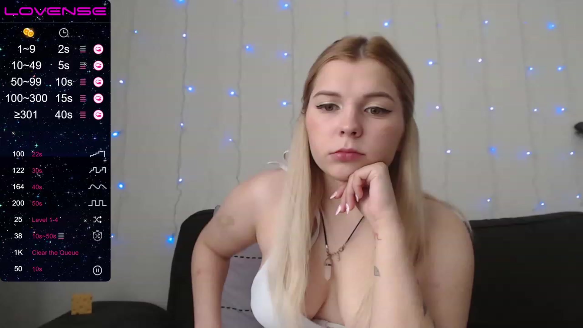 Gallery image thumbnail from PetiteAnny's myfreecams stream on, 08/14/2023, 03:44 image 18 of 20