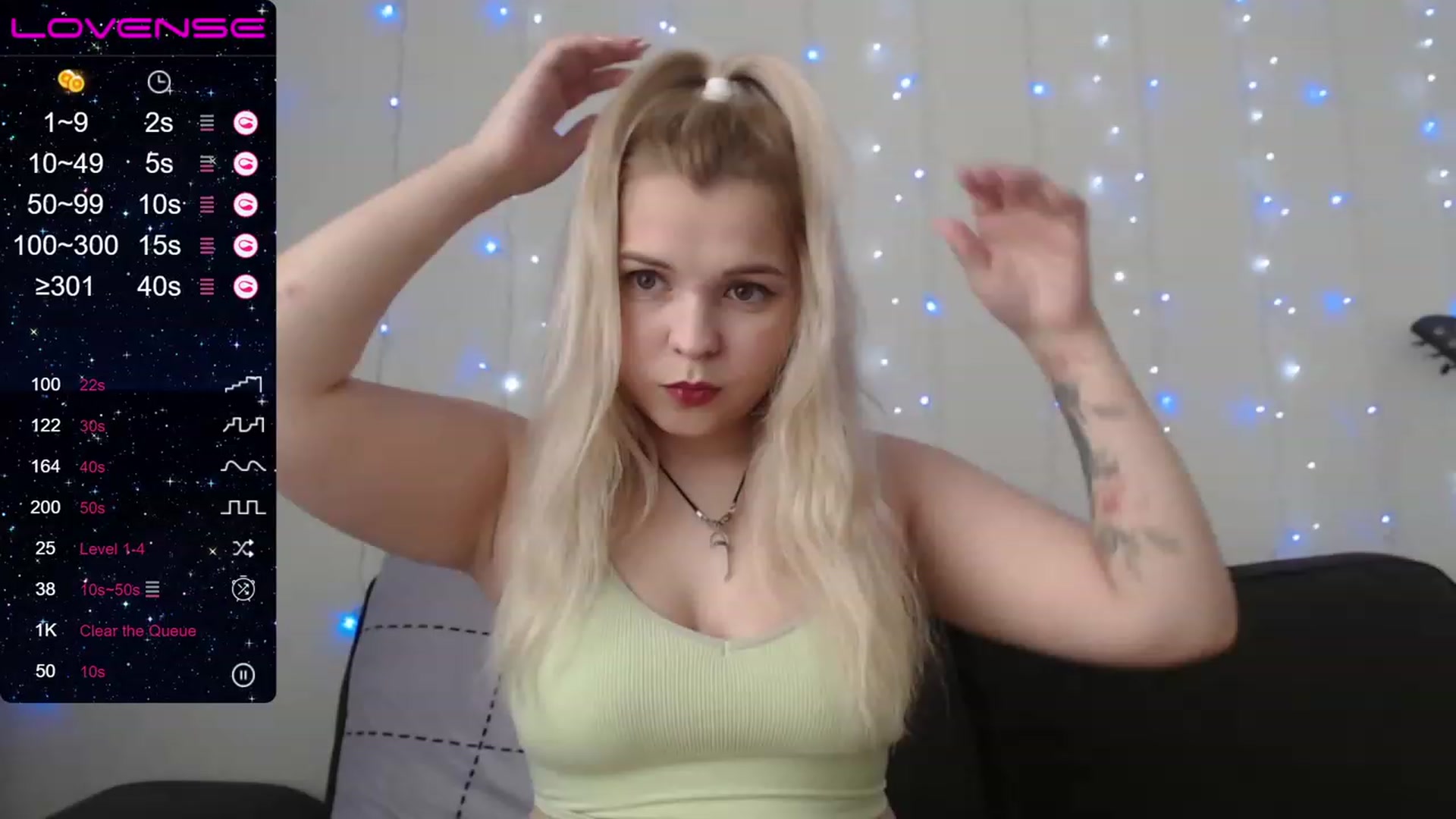 Gallery image thumbnail from PetiteAnny's myfreecams stream on, 08/17/2023, 04:15 image 3 of 20
