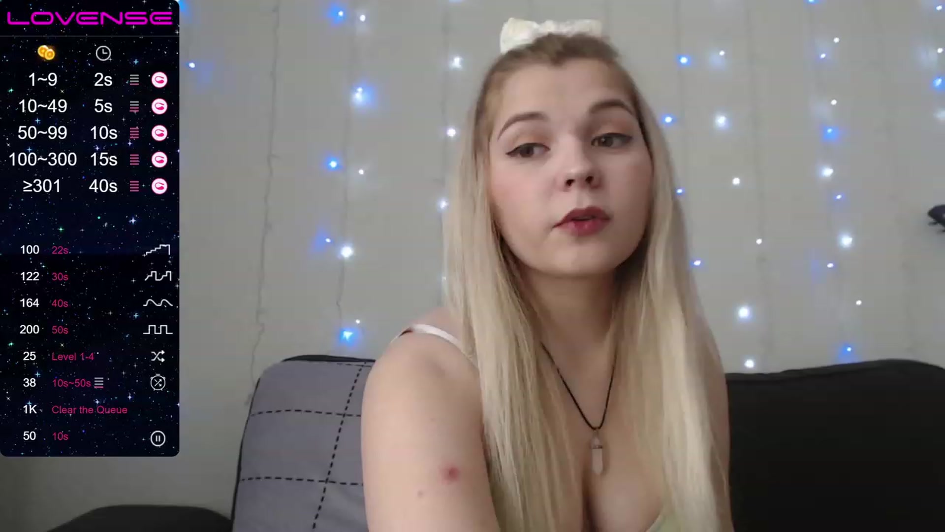 Gallery image thumbnail from PetiteAnny's myfreecams stream on, 08/17/2023, 04:15 image 18 of 20