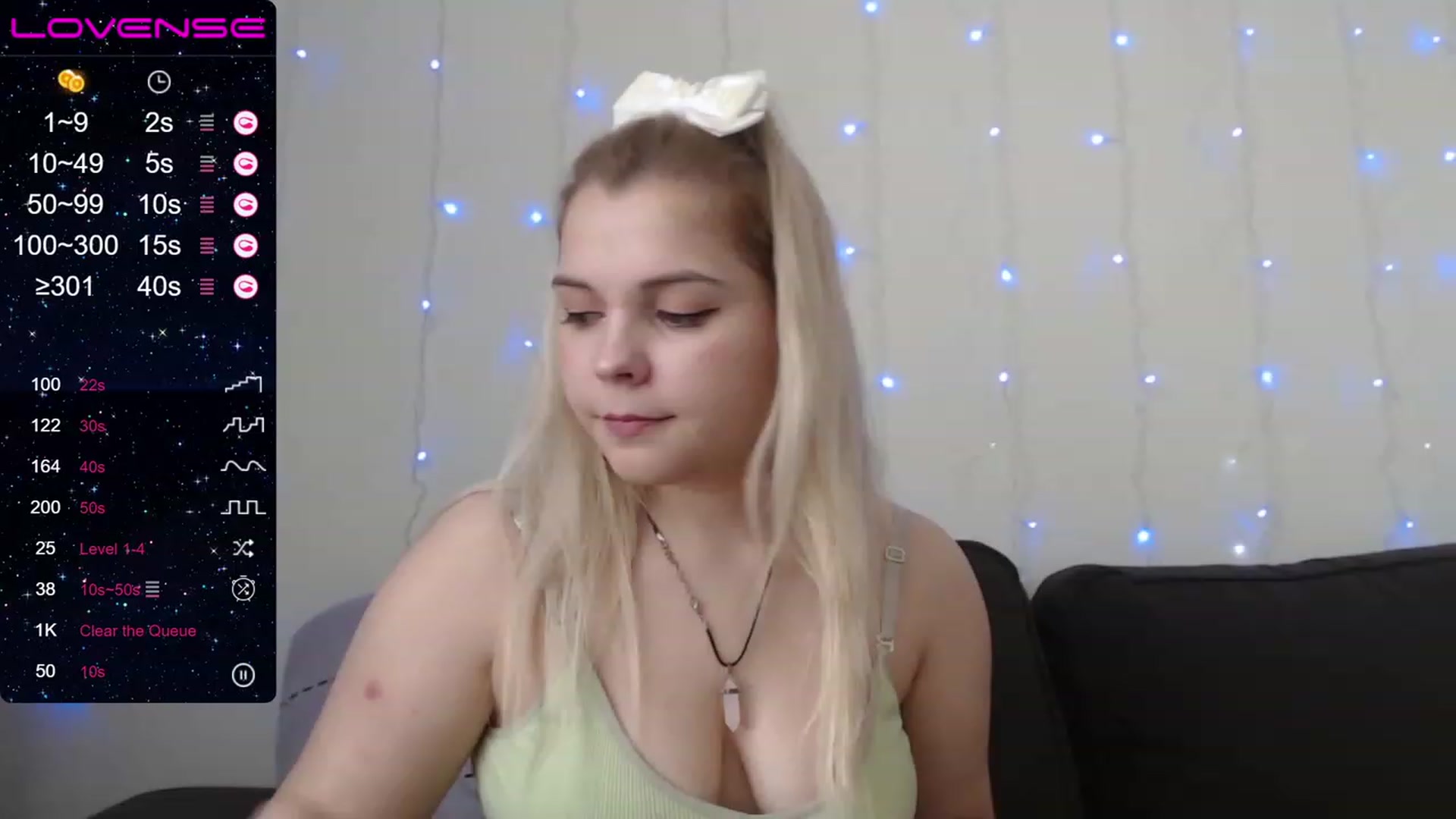 Gallery image thumbnail from PetiteAnny's myfreecams stream on, 08/17/2023, 07:57 image 2 of 20
