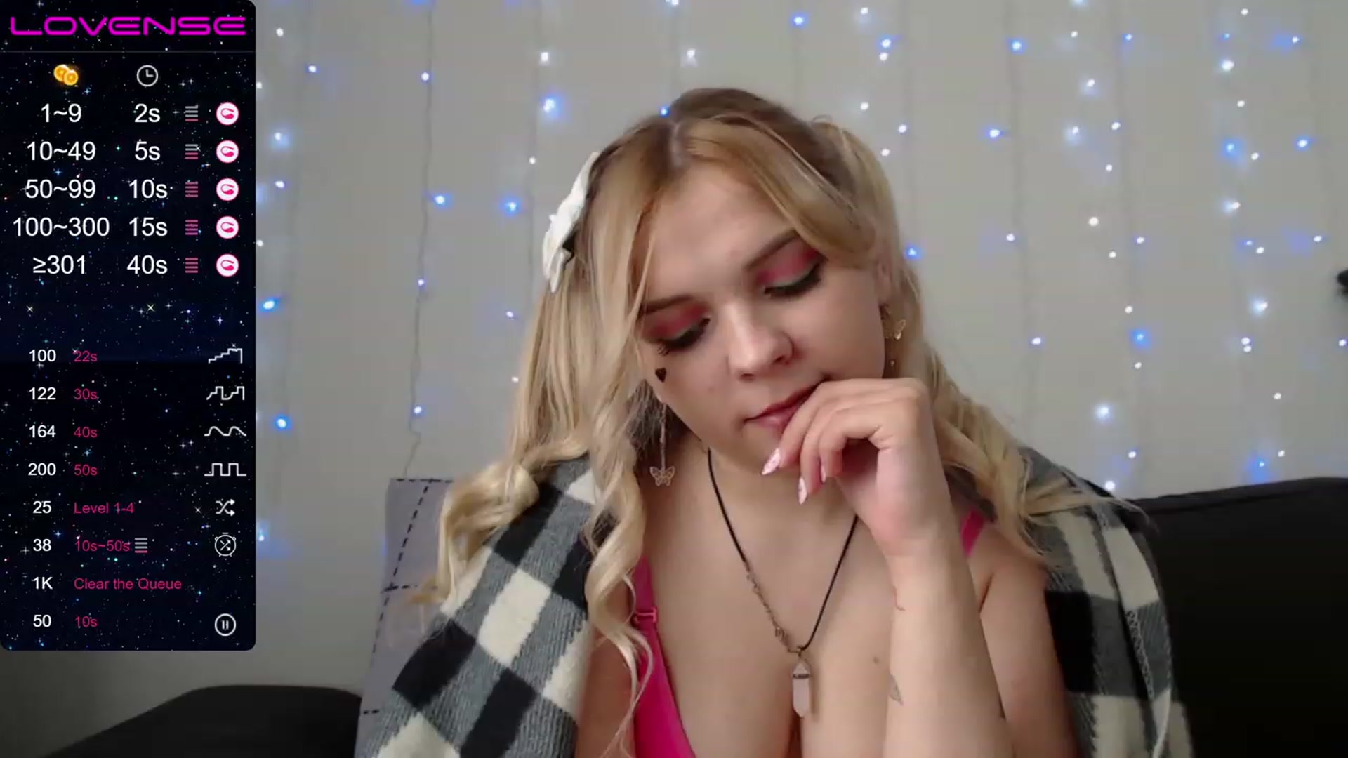 Gallery image thumbnail from PetiteAnny's myfreecams stream on, 08/19/2023, 07:30 image 9 of 20