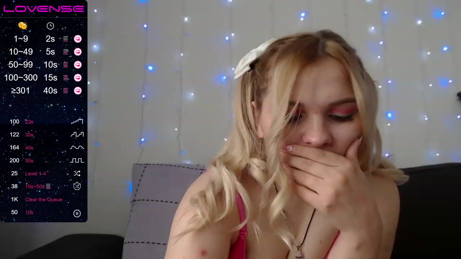 Gallery image thumbnail from PetiteAnny's myfreecams stream on, 08/19/2023, 07:30 image 18 of 20