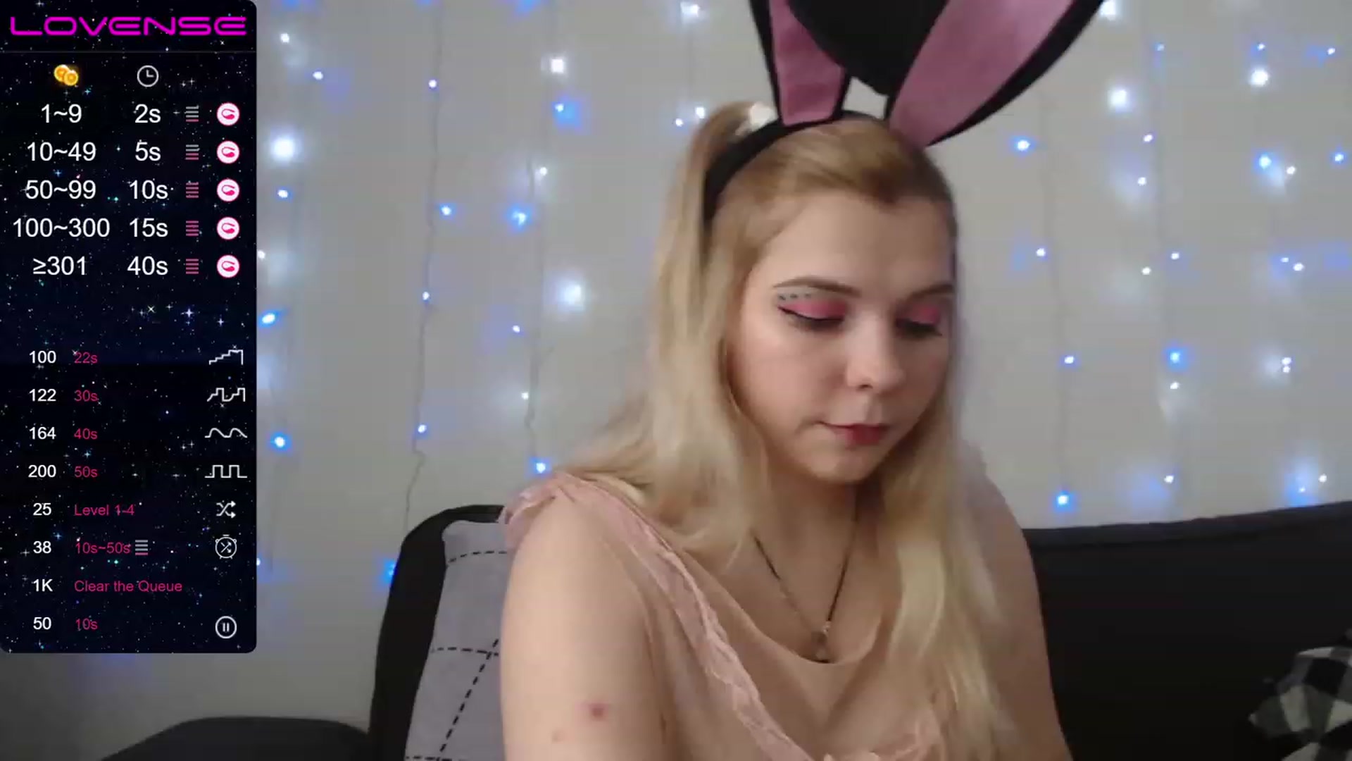 Gallery image thumbnail from PetiteAnny's myfreecams stream on, 08/20/2023, 04:15 image 2 of 20