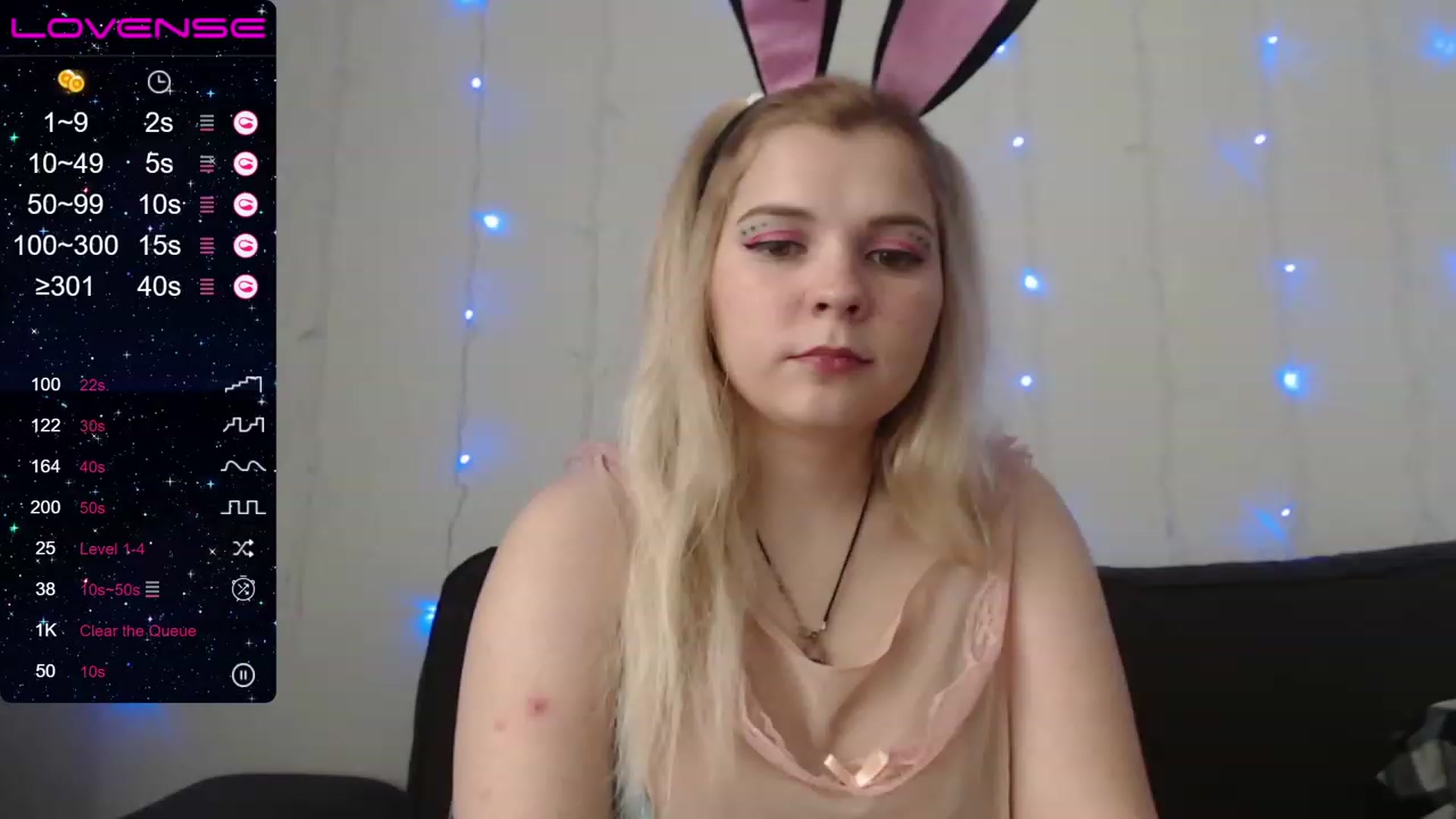 Gallery image thumbnail from PetiteAnny's myfreecams stream on, 08/20/2023, 04:15 image 6 of 20