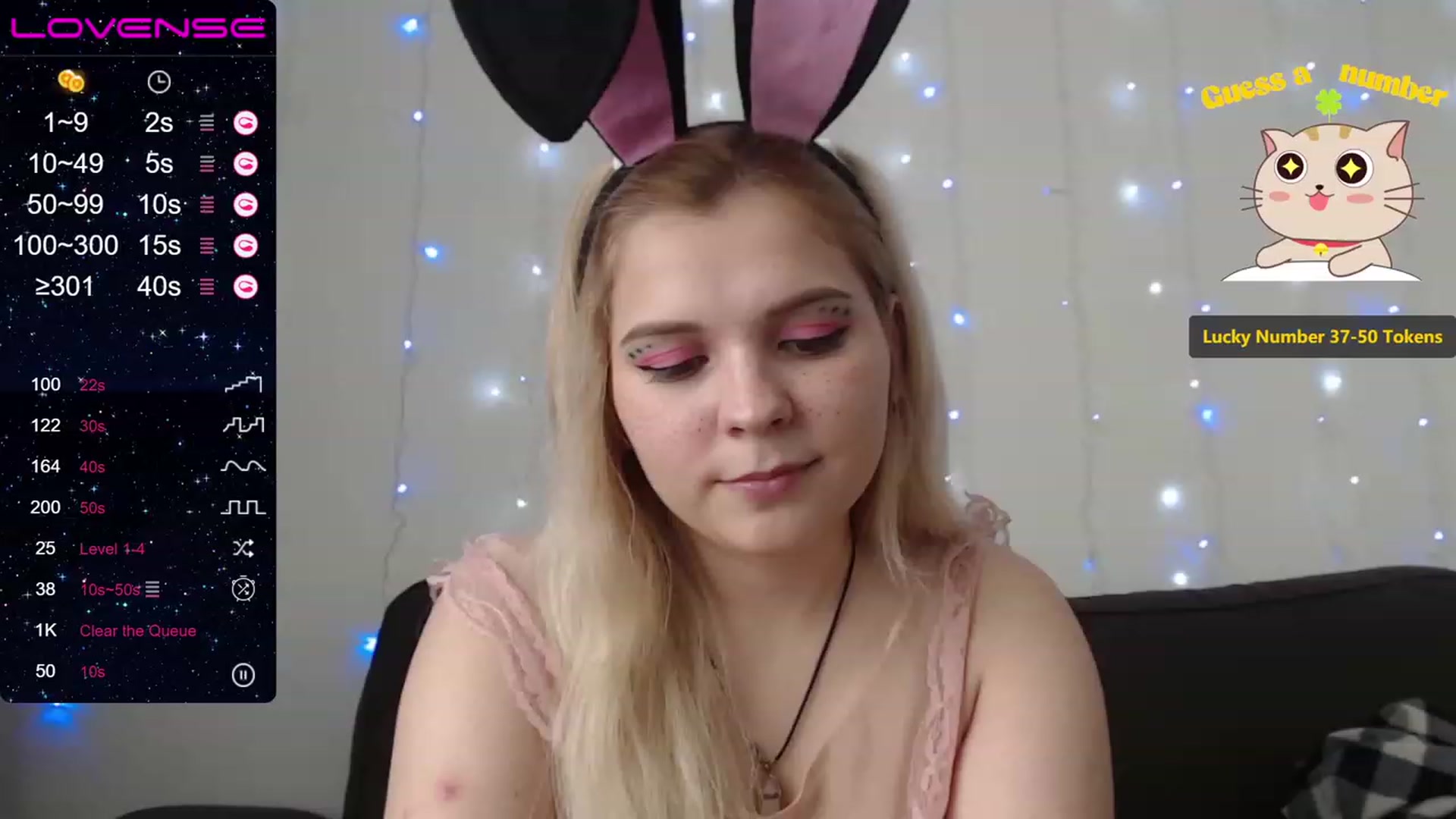 Gallery image thumbnail from PetiteAnny's myfreecams stream on, 08/20/2023, 07:25 image 16 of 20