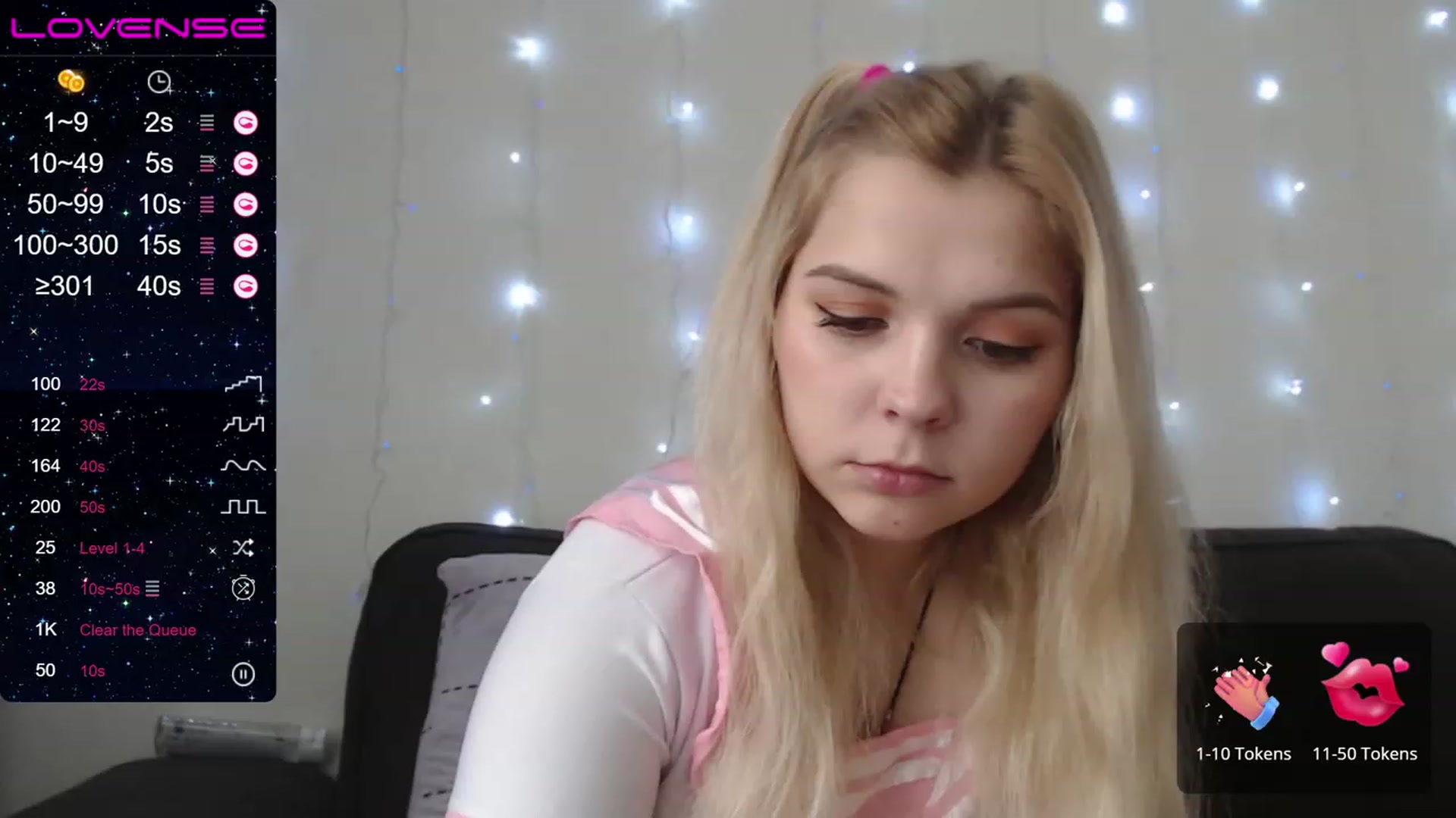 Gallery image thumbnail from PetiteAnny's myfreecams stream on, 08/28/2023, 03:38 image 10 of 20