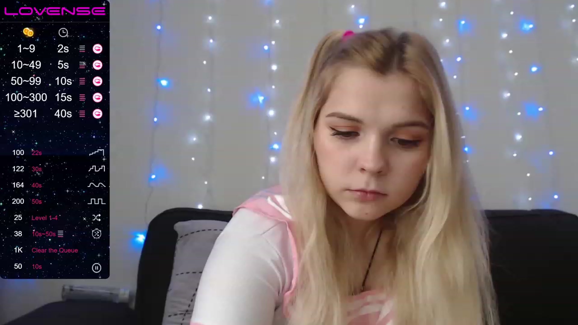 Gallery image thumbnail from PetiteAnny's myfreecams stream on, 08/28/2023, 03:38 image 8 of 20