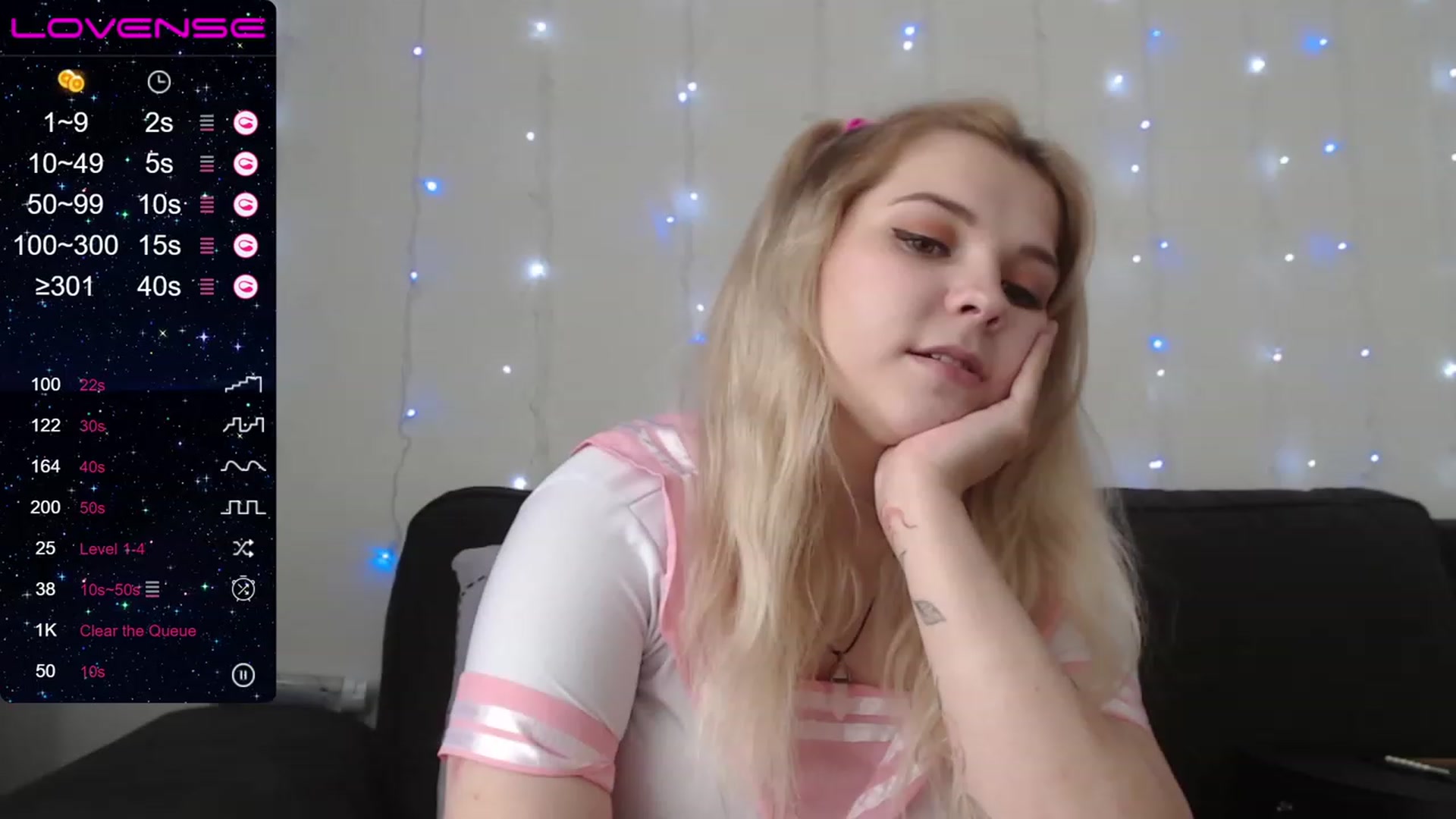 Gallery image thumbnail from PetiteAnny's myfreecams stream on, 08/28/2023, 06:57 image 9 of 20