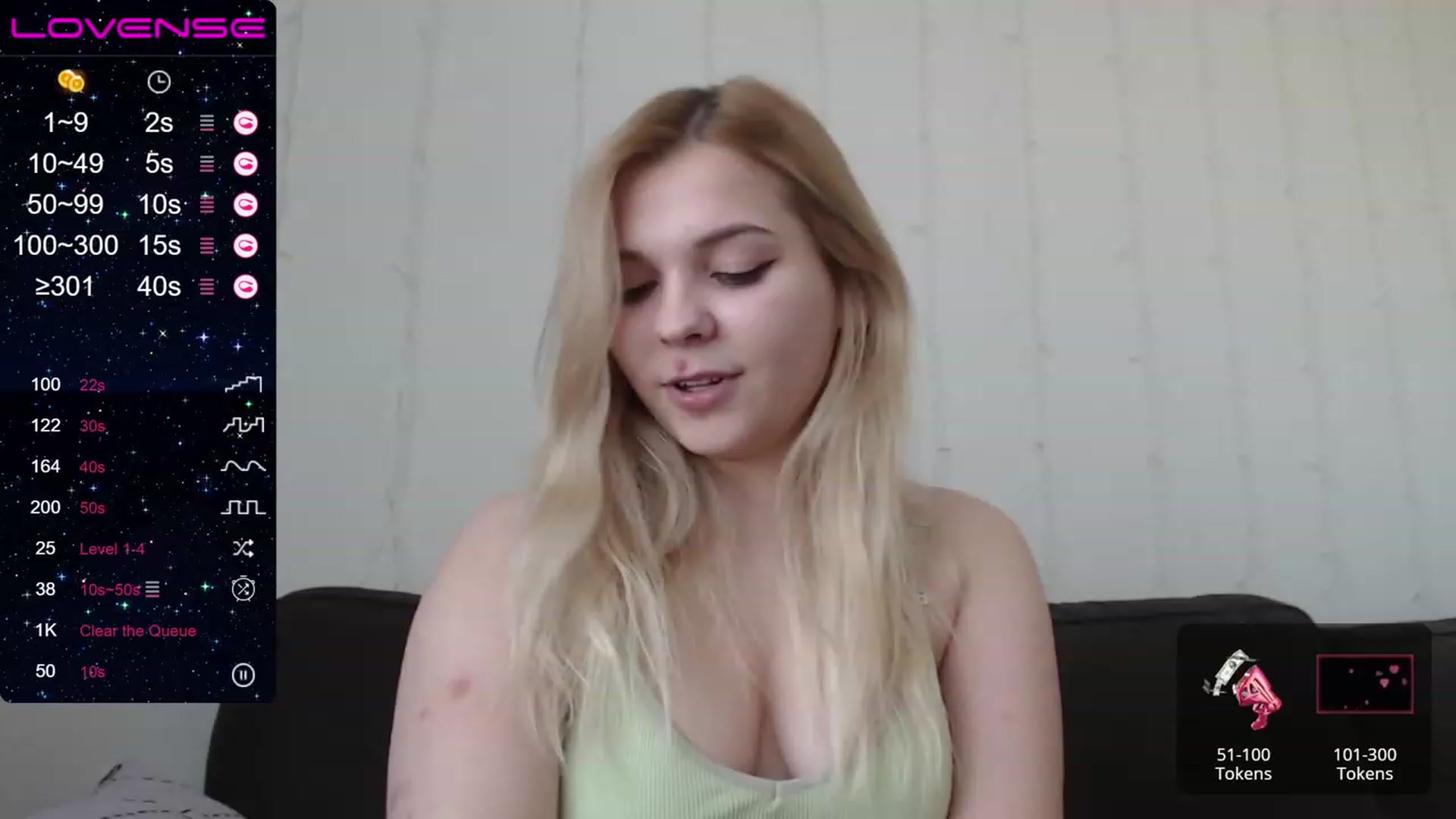 Gallery image thumbnail from PetiteAnny's myfreecams stream on, 08/30/2023, 09:24 image 4 of 20