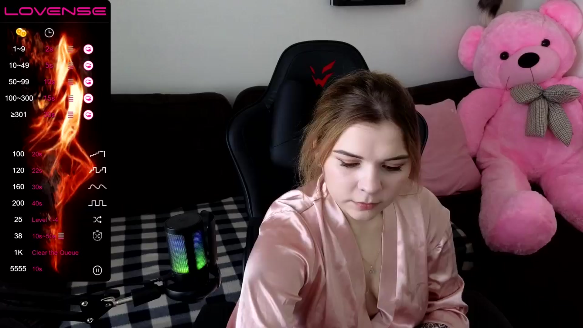 Gallery image thumbnail from PetiteAnny's myfreecams stream on, 04/08/2024, 05:52 image 1 of 20